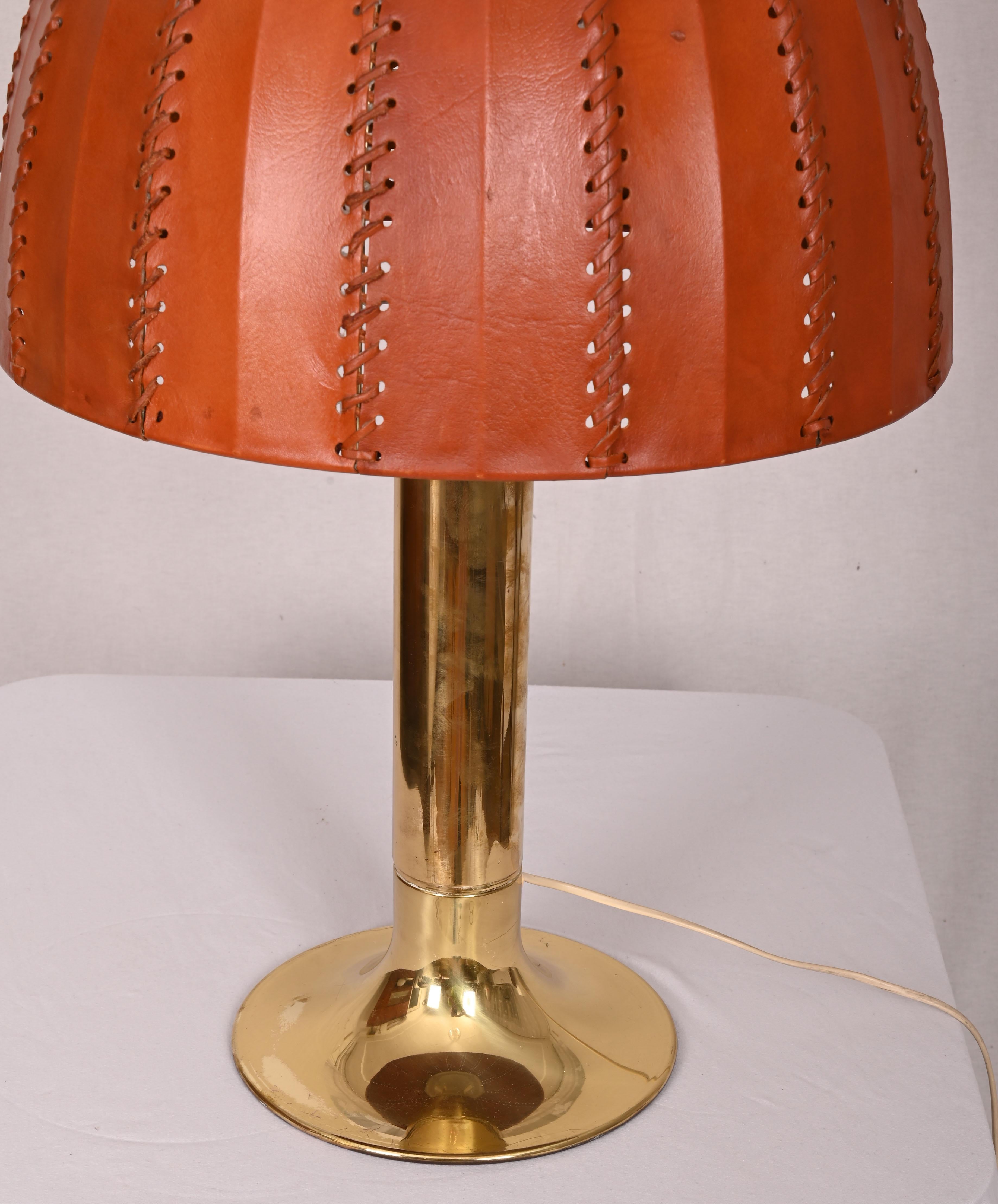 Hans-Agne Jakobsson B 204/31, Lampada da tavolo Caroline In condizioni buone in vendita a Vienna, AT