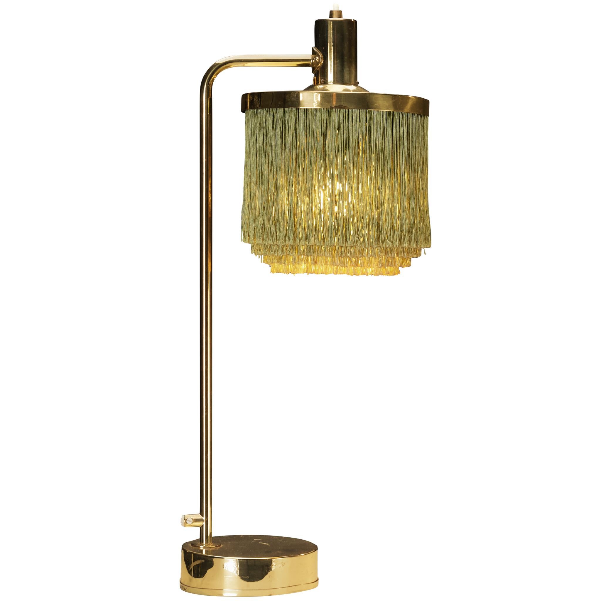 Lampe de table Hans-Agne Jakobsson 'B140' en laiton avec frange en soie