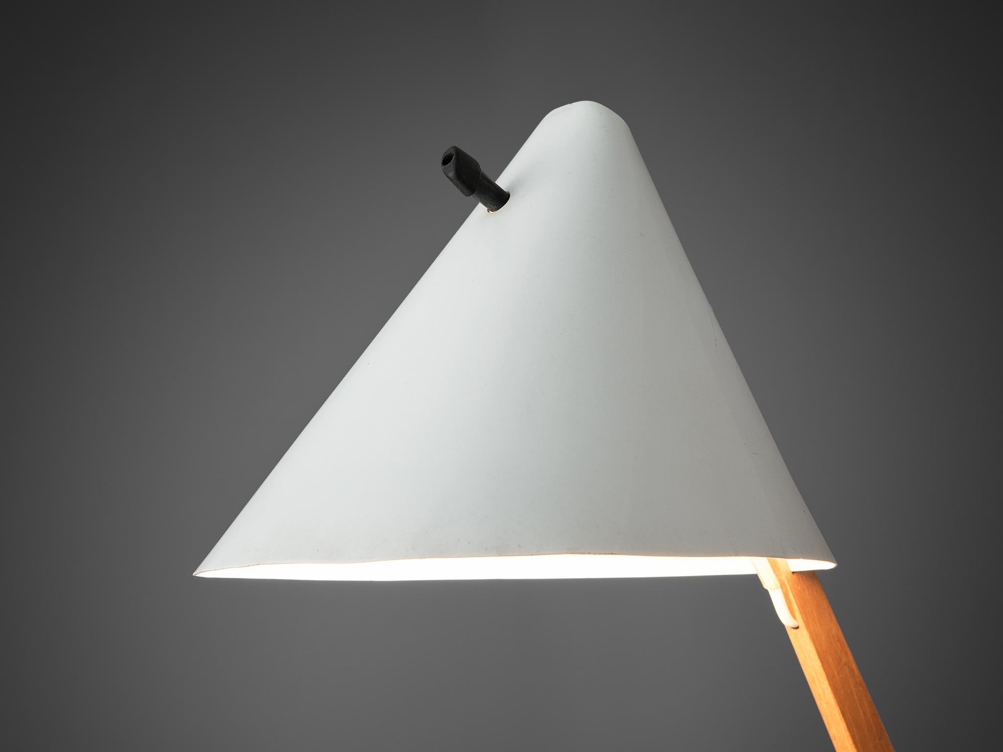 Hans-Agne Jakobsson 'B54' Table Lamp In Good Condition In Waalwijk, NL