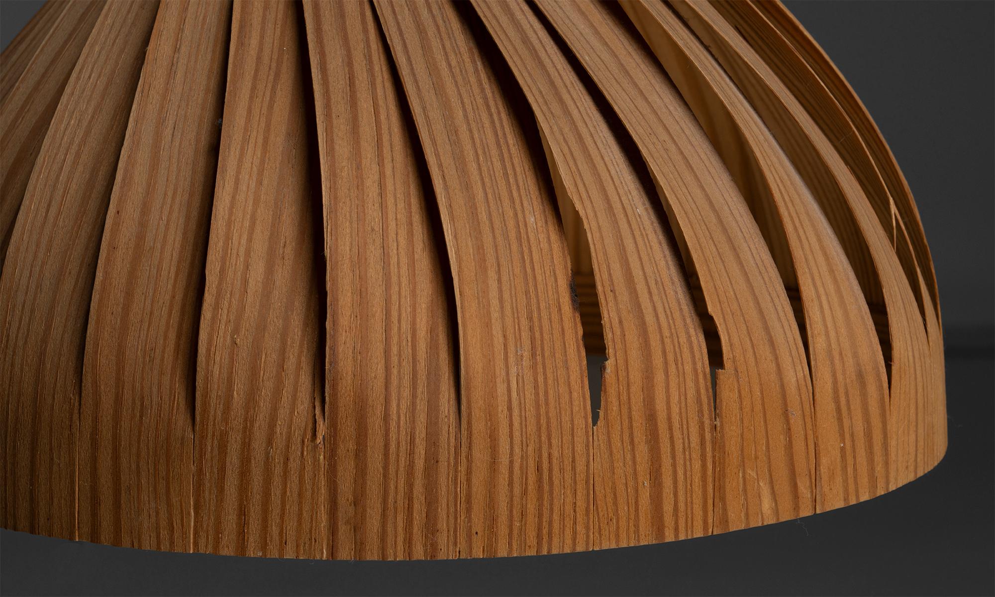 Metà XX secolo Ciondolo in legno curvato di Hans-Agne Jakobsson, Svezia 1960 in vendita