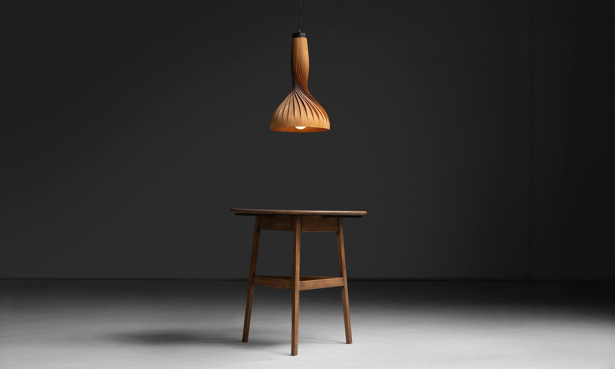 Ciondolo in legno curvato di Hans-Agne Jakobsson, Svezia 1960 in vendita 2