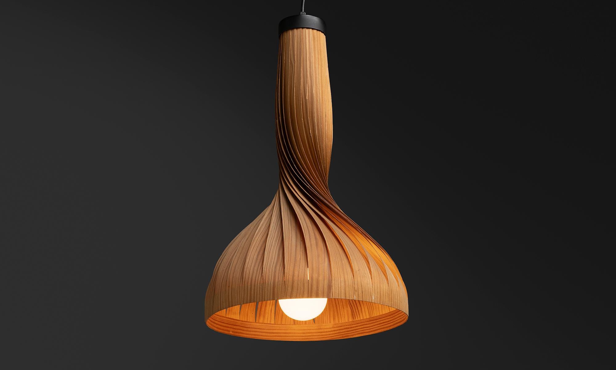 Ciondolo in legno curvato di Hans-Agne Jakobsson, Svezia 1960 in vendita 3