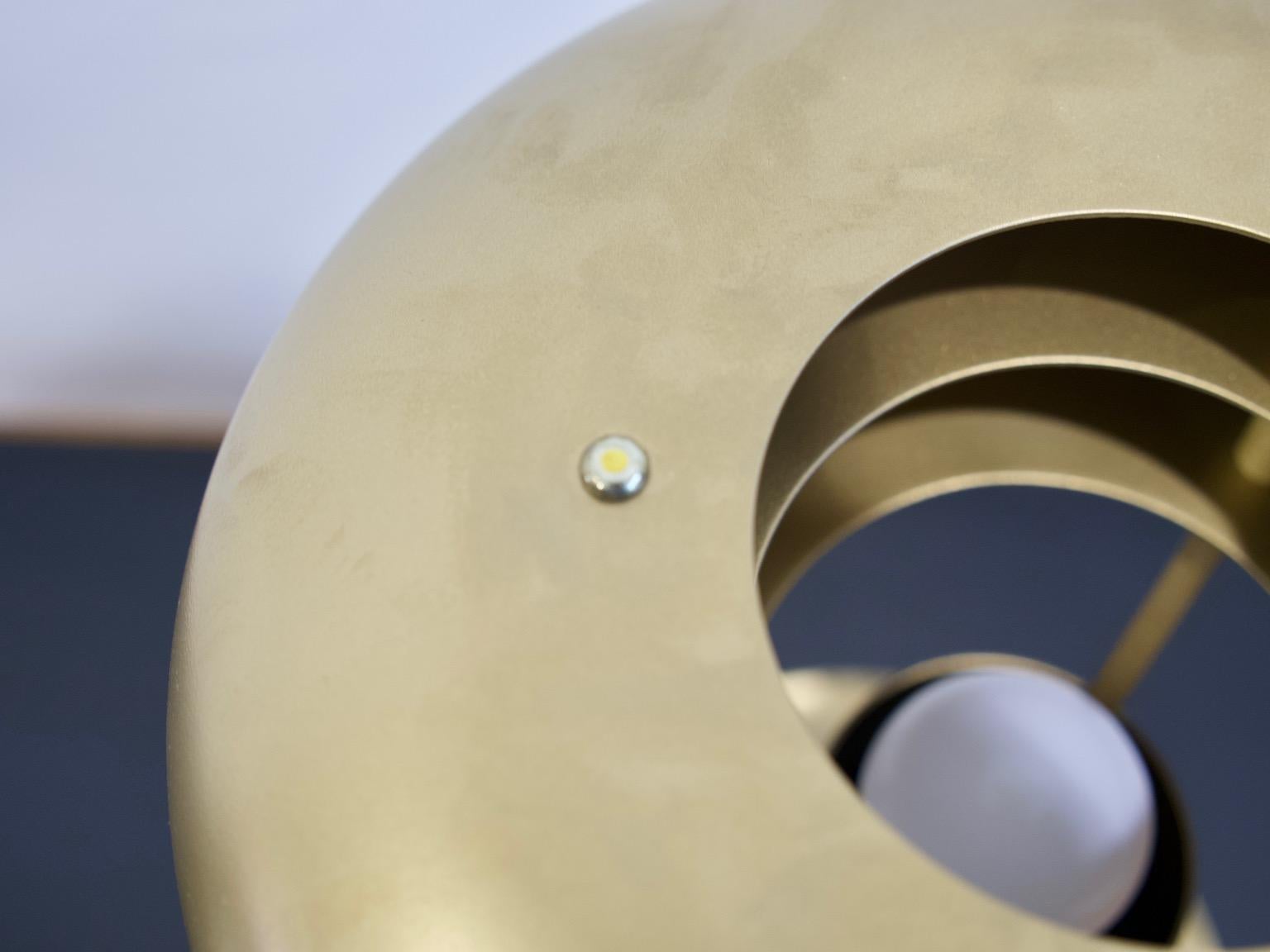 Hans-Agne Jakobsson BN-25 Lampe à poser en aluminium Bon état - En vente à Madrid, ES