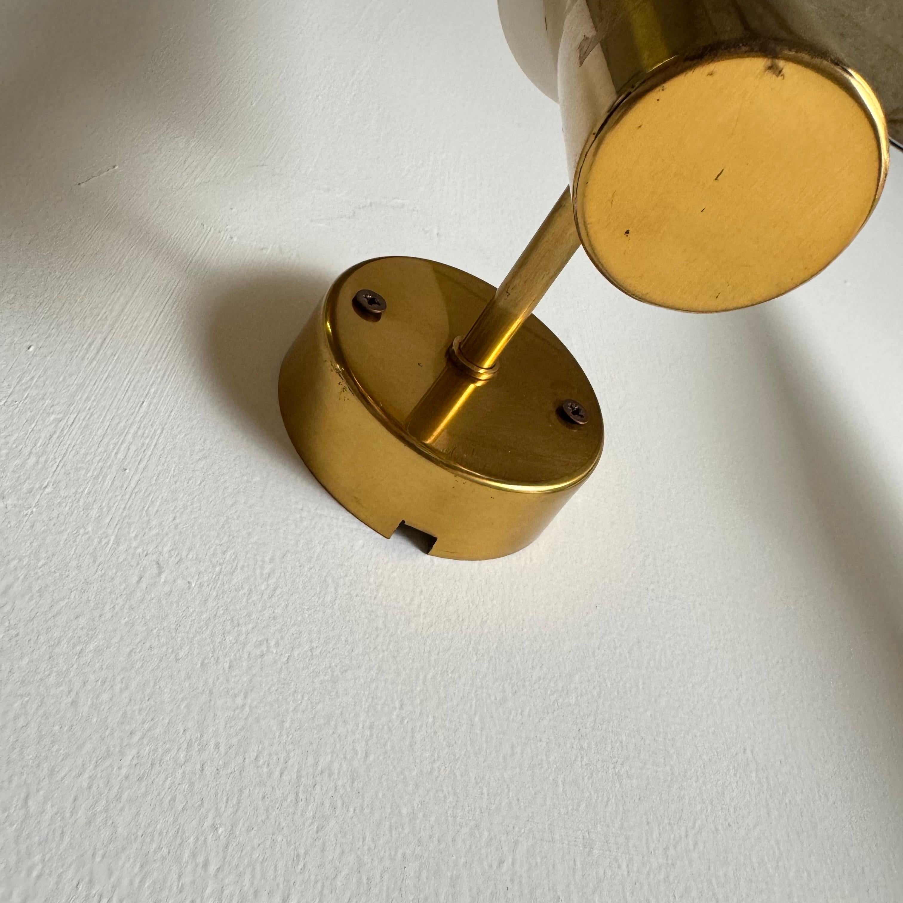 Hans-Agne Jakobsson Brass and White Opaline Glass Wall Lights, Sweden, 1960s For Sale 10