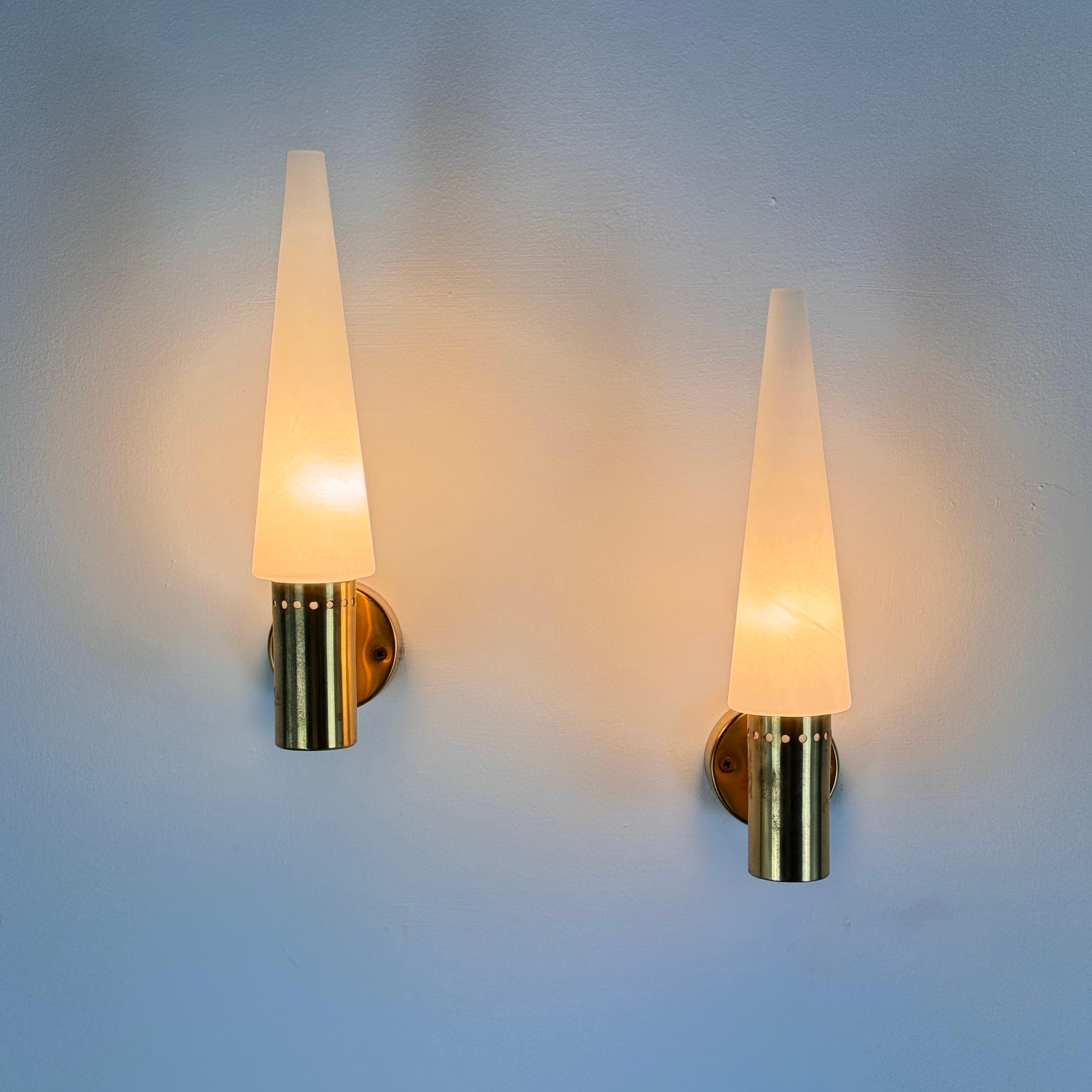 Mid-Century Modern Hans-Agne Jakobsson Brass and White Opaline Glass Wall Lights, Sweden, 1960s For Sale