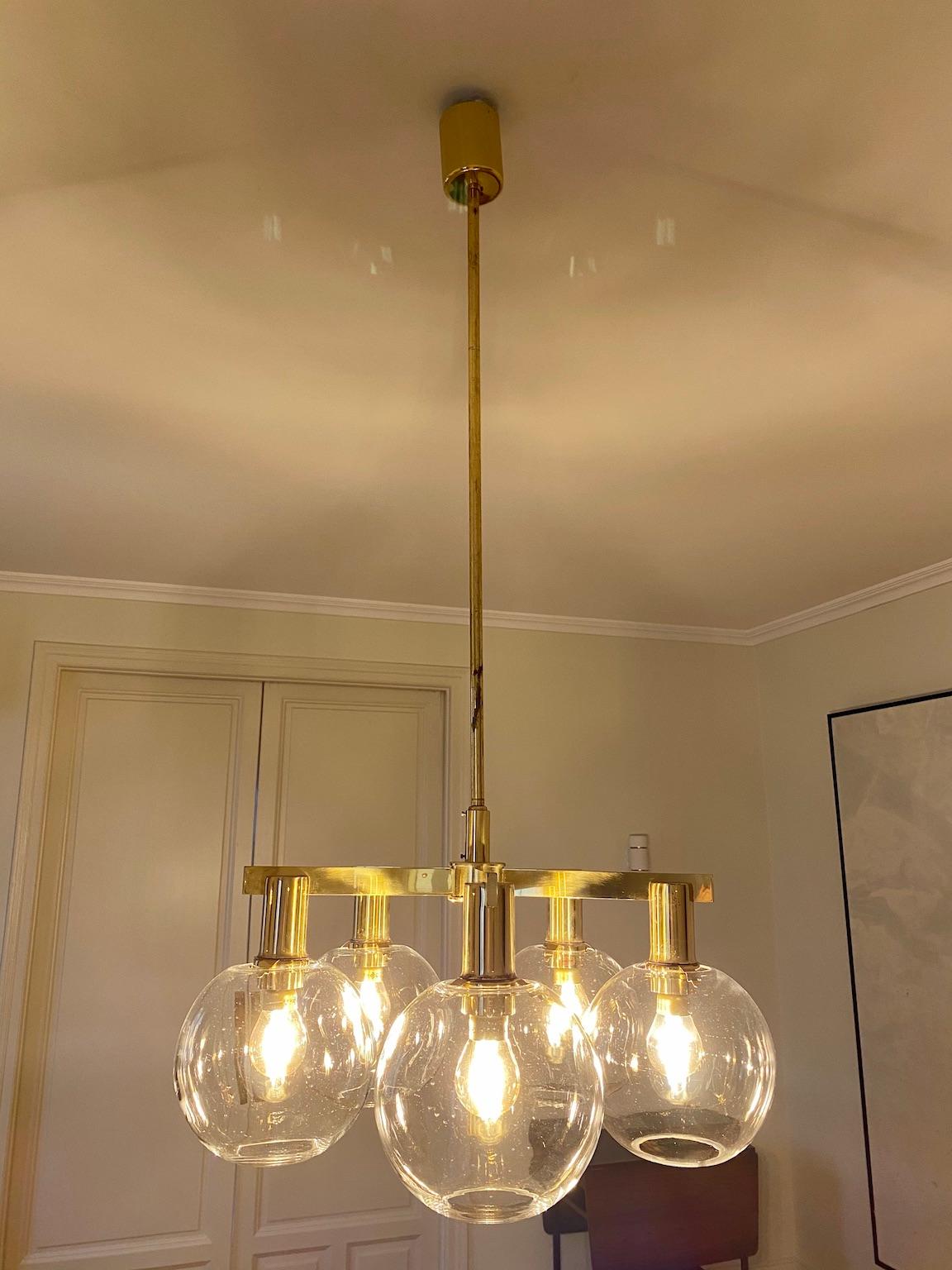 Hans-Agne Jakobsson Brass Chandelier with Five Globes For Sale 5