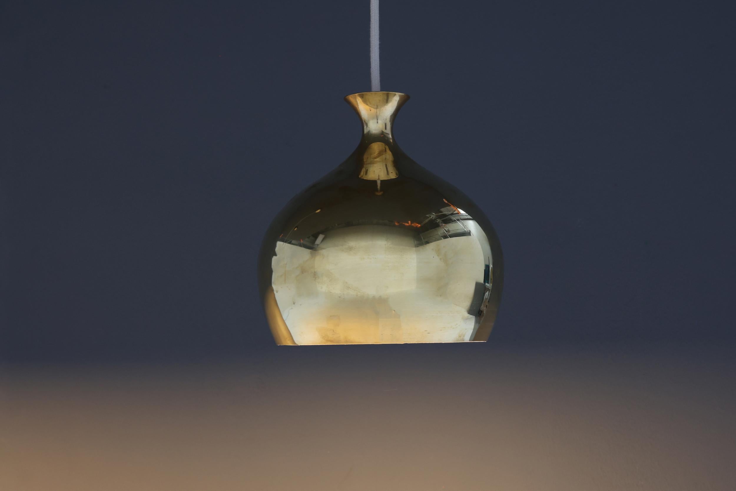 Hans Agne Jakobsson Brass Pendant Lamp for Markaryd, Scandinavia, 1960s For Sale 5