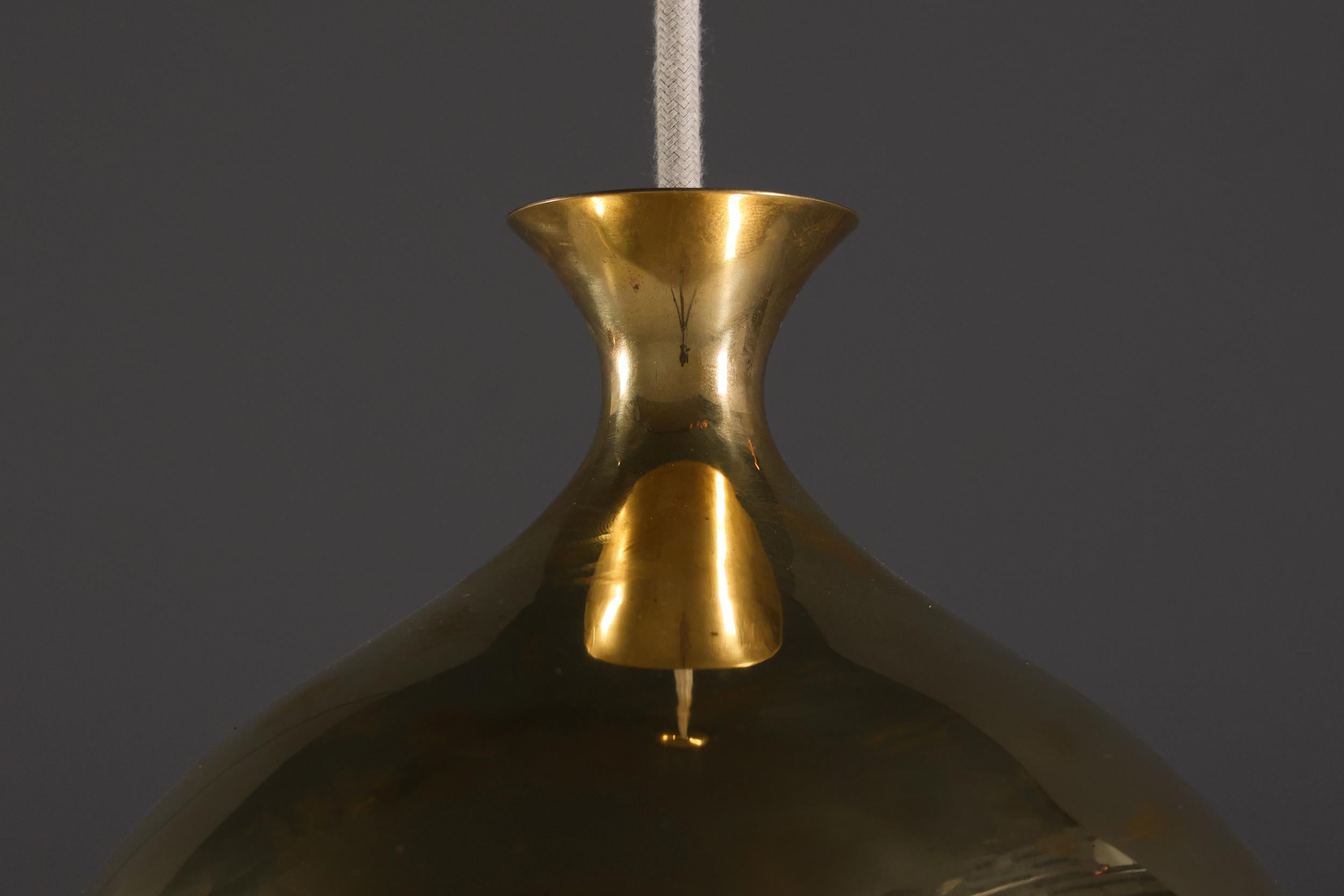 Hans Agne Jakobsson Brass Pendant Lamp for Markaryd, Scandinavian Design, 1960's For Sale 7