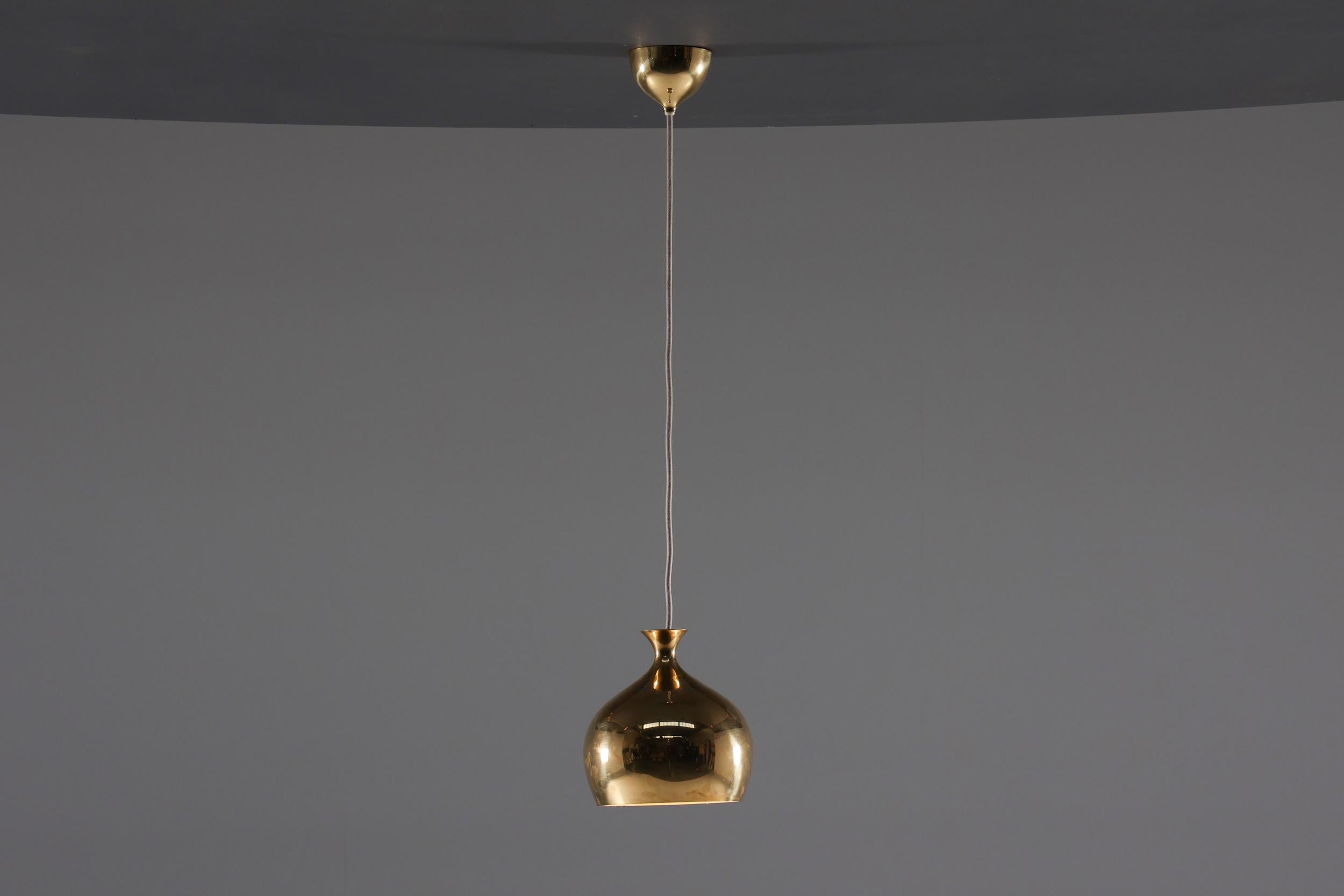 Mid-Century Modern Hans Agne Jakobsson Brass Pendant Lamp for Markaryd, Scandinavian Design, 1960's For Sale