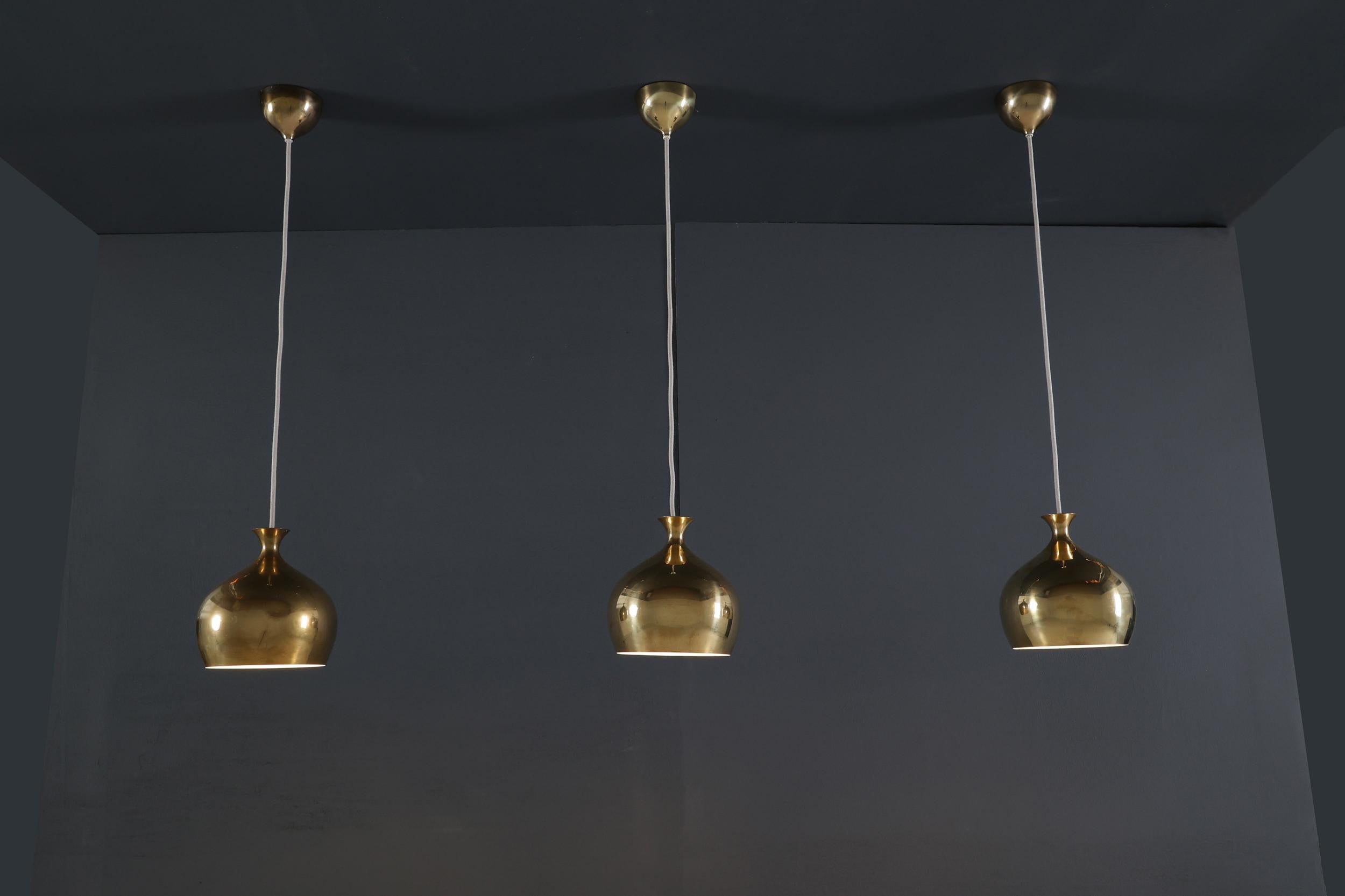 Hans Agne Jakobsson Brass Pendant Lamp for Markaryd, Scandinavian Design, 1960's For Sale 2