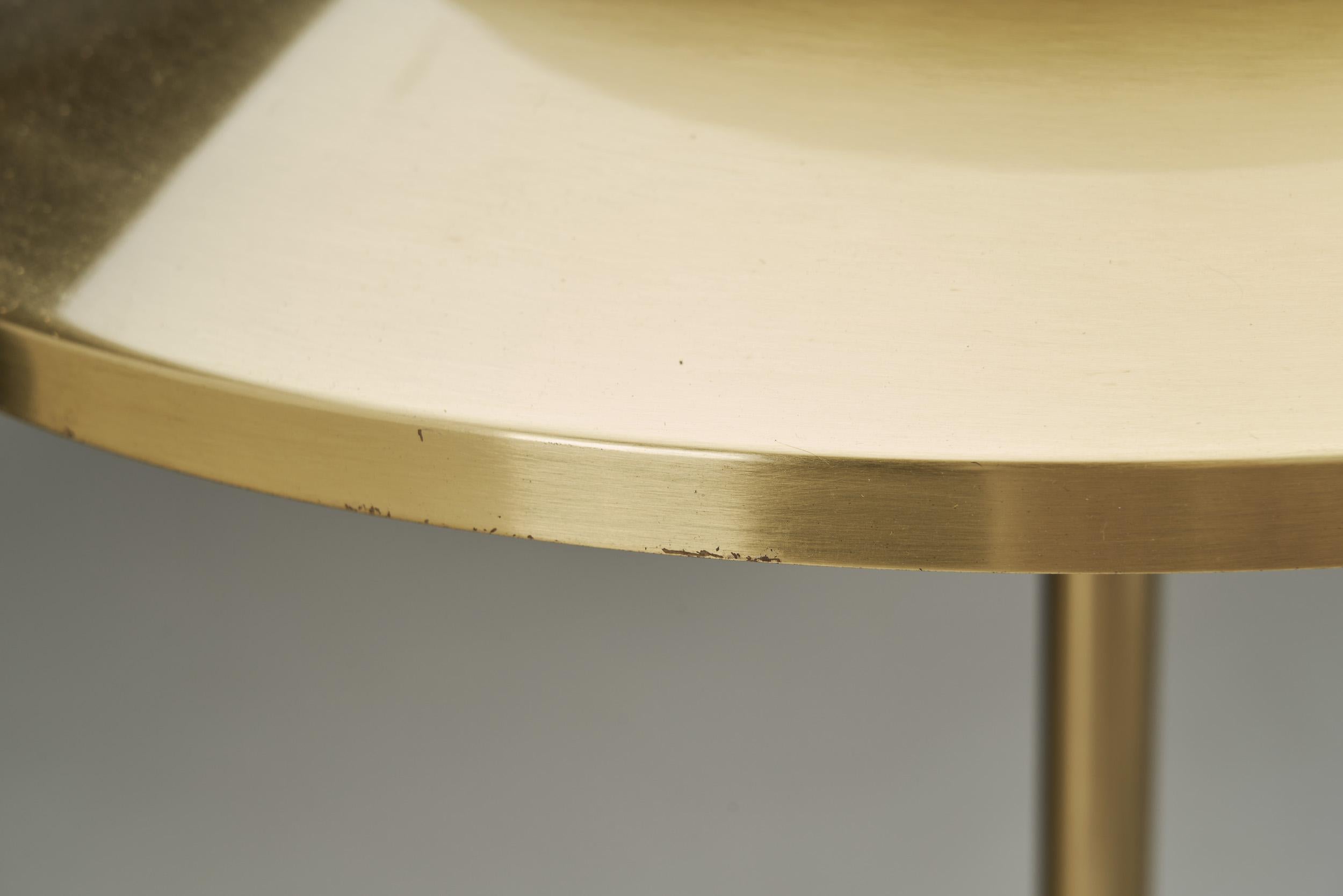 Lampe de table en laiton Hans-Agne Jakobsson pour Agnes, Suède Milieu du XXe siècle en vente 5