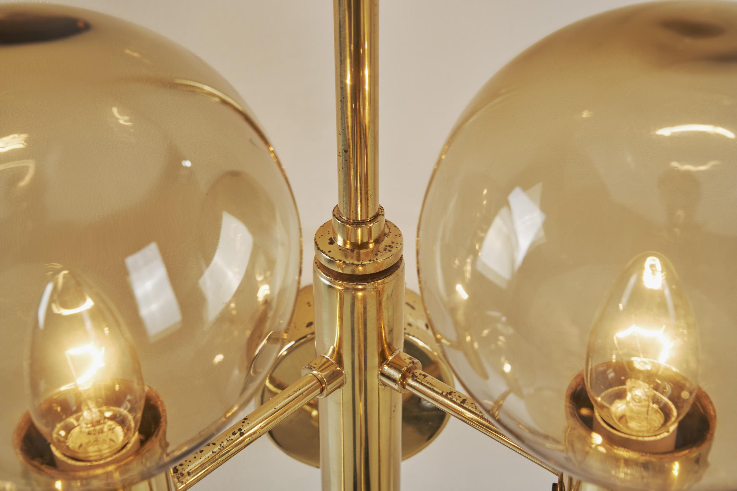 Hans-Agne Jakobsson Brass Wall Lamps with Smoked Glass Shades, Sweden 1960s For Sale 4