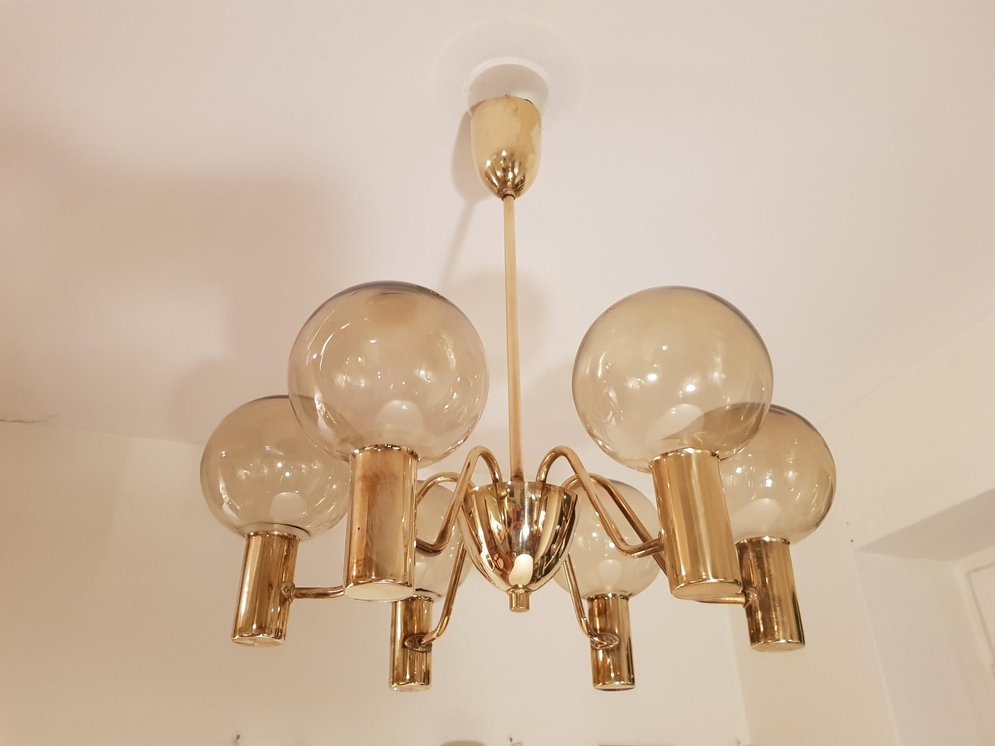 Hans-Agne Jakobsson Ceiling Lamp Model T372/6 Markaryd Sweden In Good Condition For Sale In Limhamn, SE