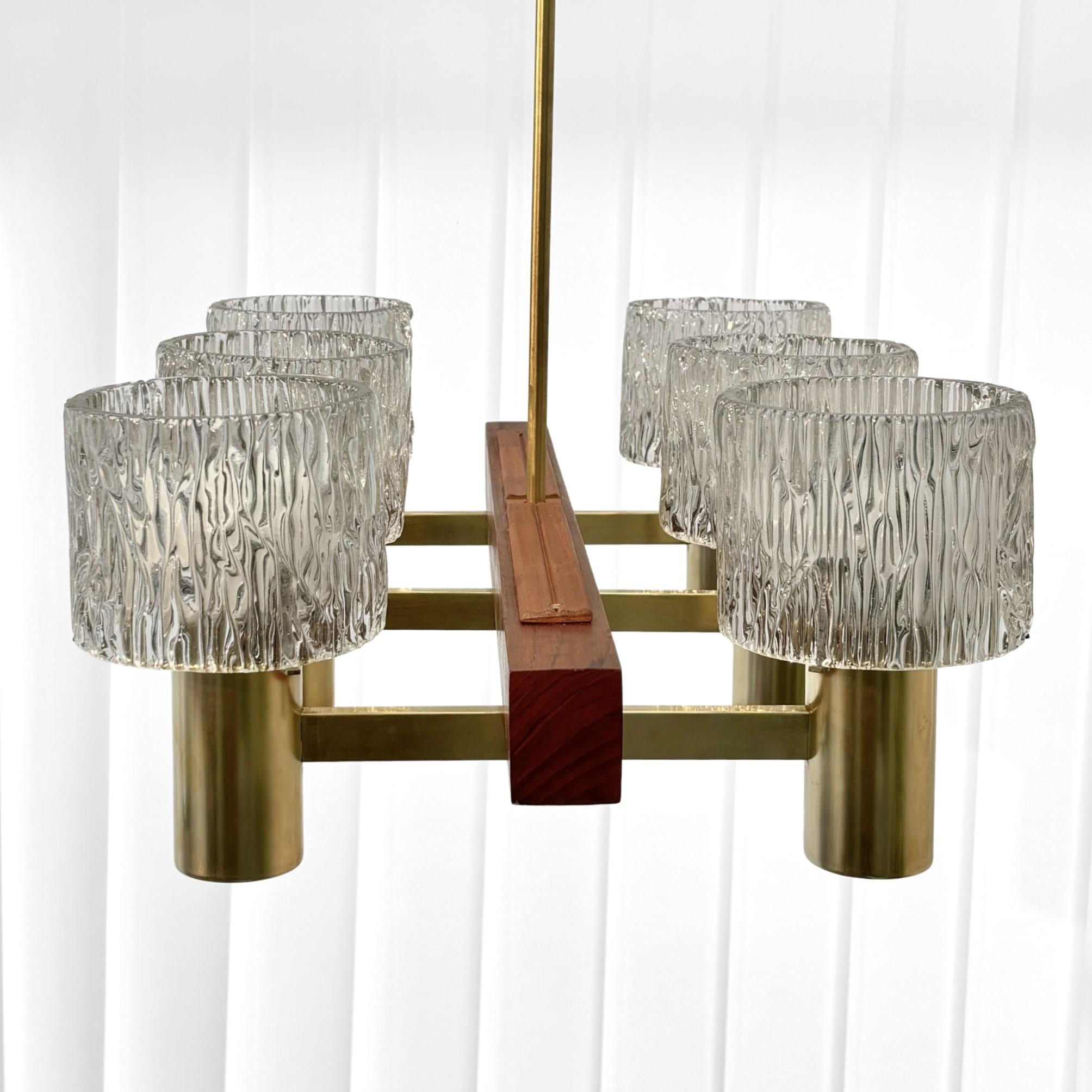 Lustre Hans-Agne Jakobsson, Modernité scandinave, teck et verre, Suède, années 1950 en vente 4