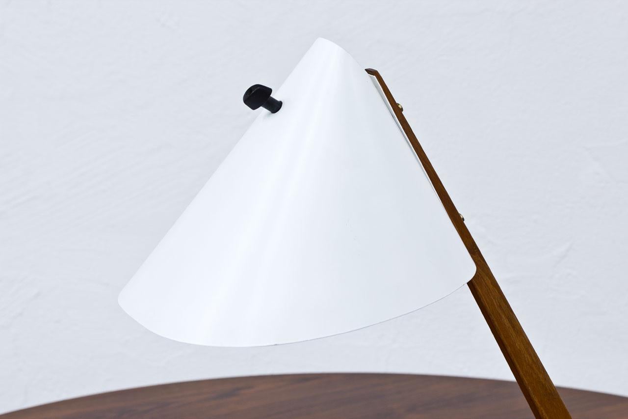 Scandinavian Modern Hans-Agne Jakobsson Desk Lamp Model B54