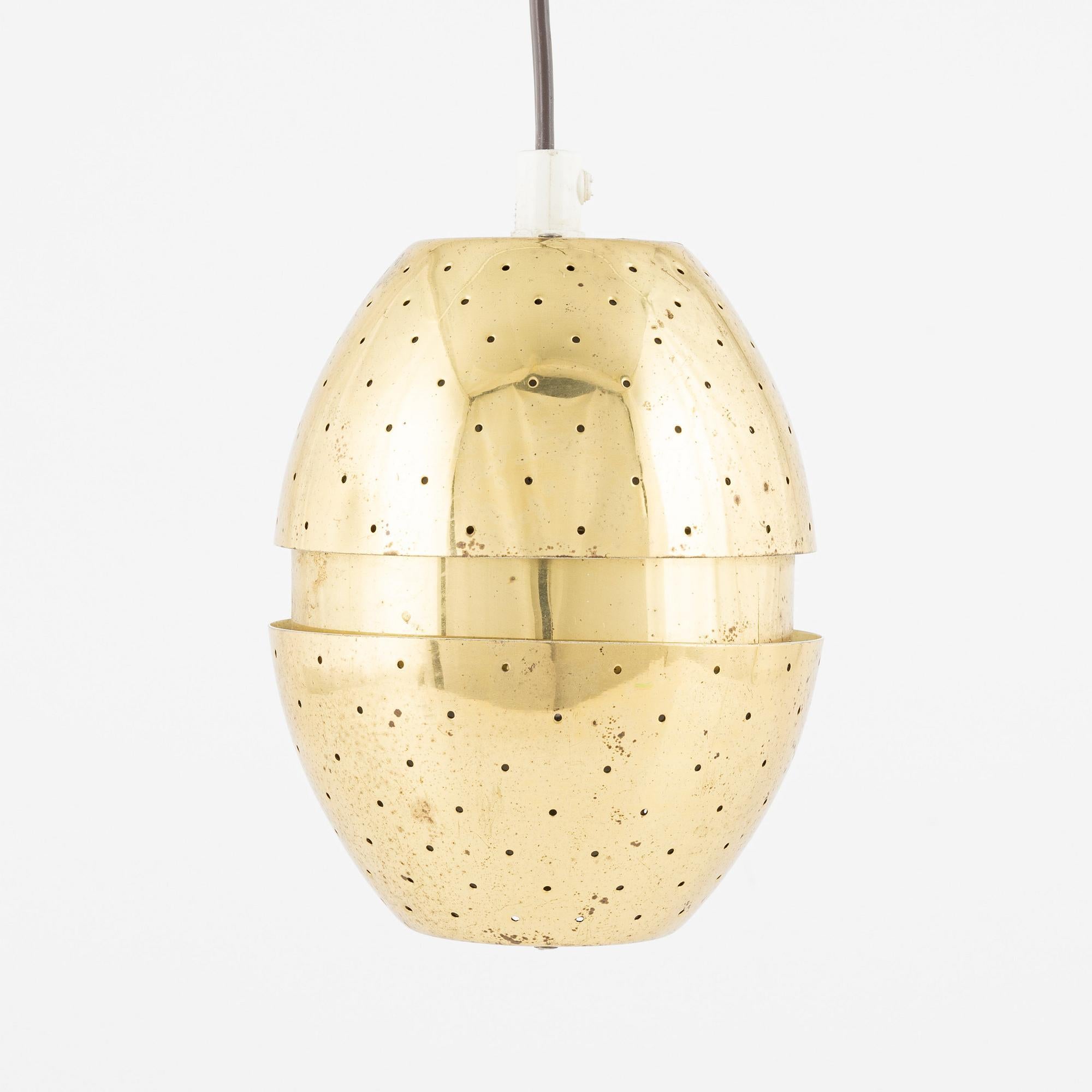 Laiton Modèle œuf Flora T790 de Hans-Agne Jakobsson, Markaryd 1960 Suède en vente
