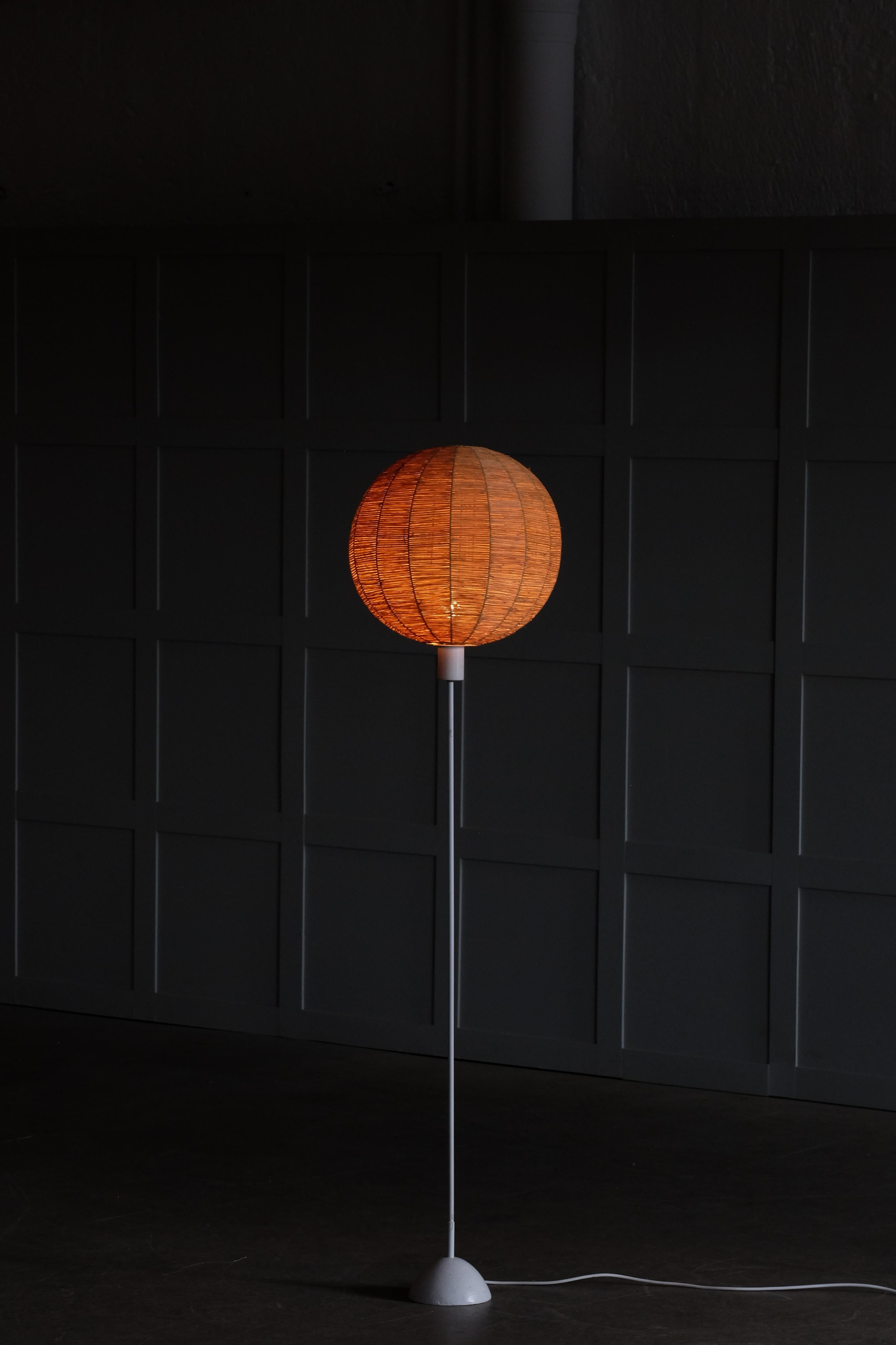 Hans-Agne Jakobsson Floor Lamp, 1960s In Good Condition For Sale In Stockholm, SE