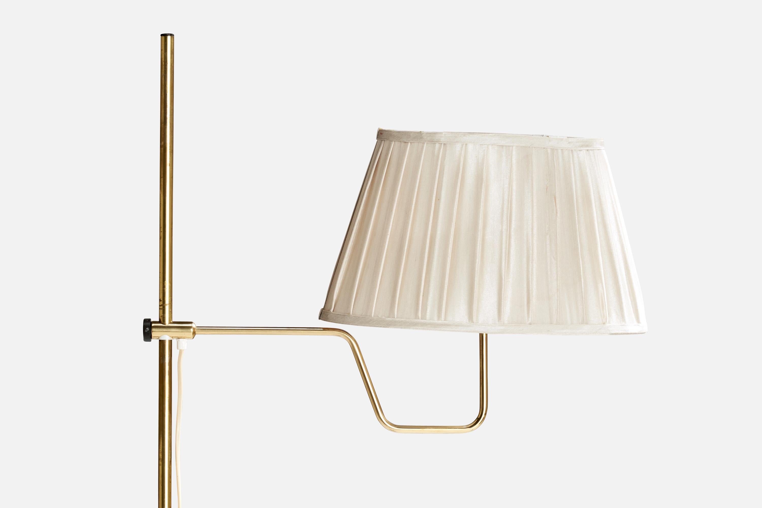 Suédois Lampadaire Hans-Agne Jakobsson, laiton, tissu, Suède, 1970 en vente