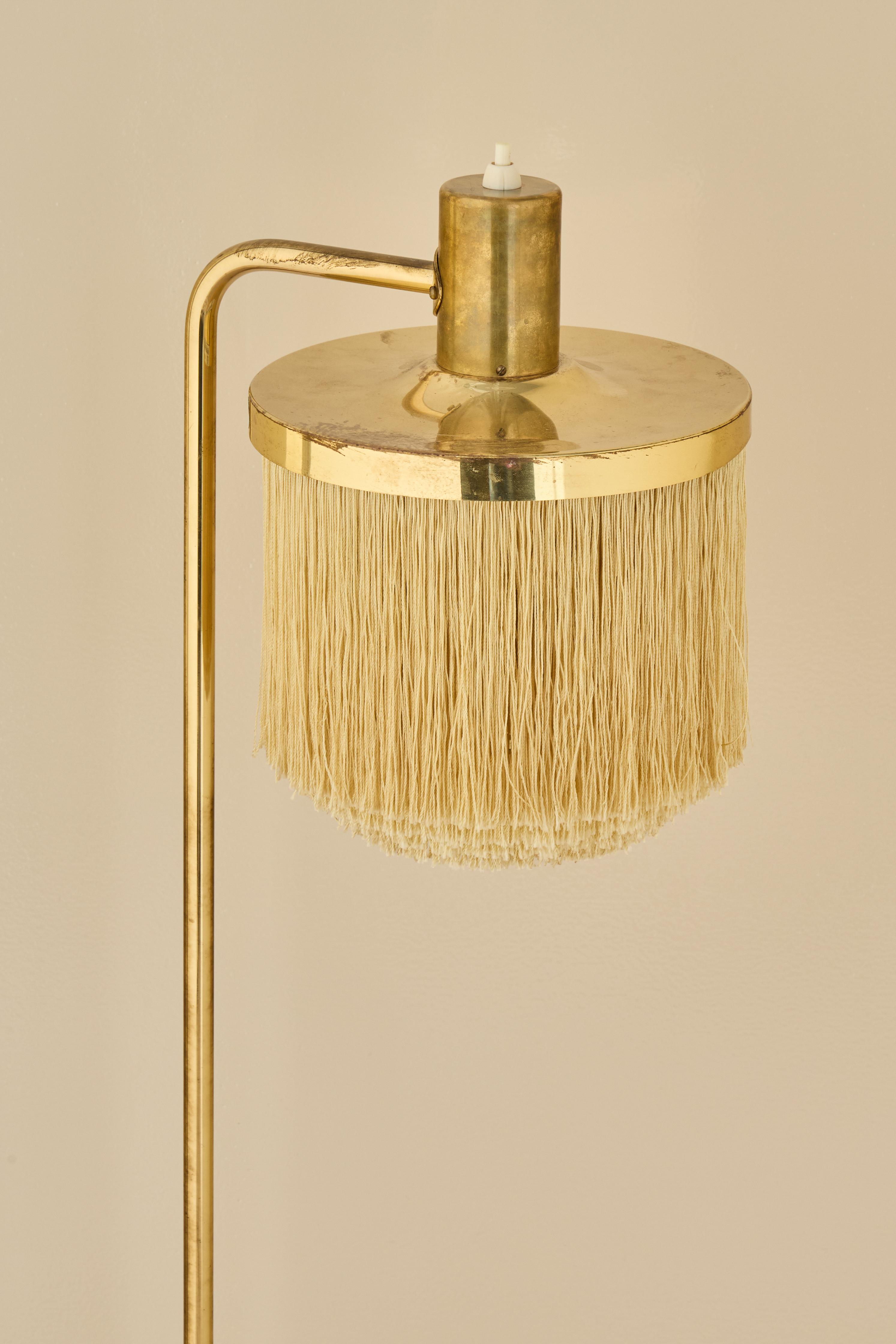 Scandinavo moderno Lampada da terra Hans-Agne Jakobsson modello G-109, anni '60 in vendita