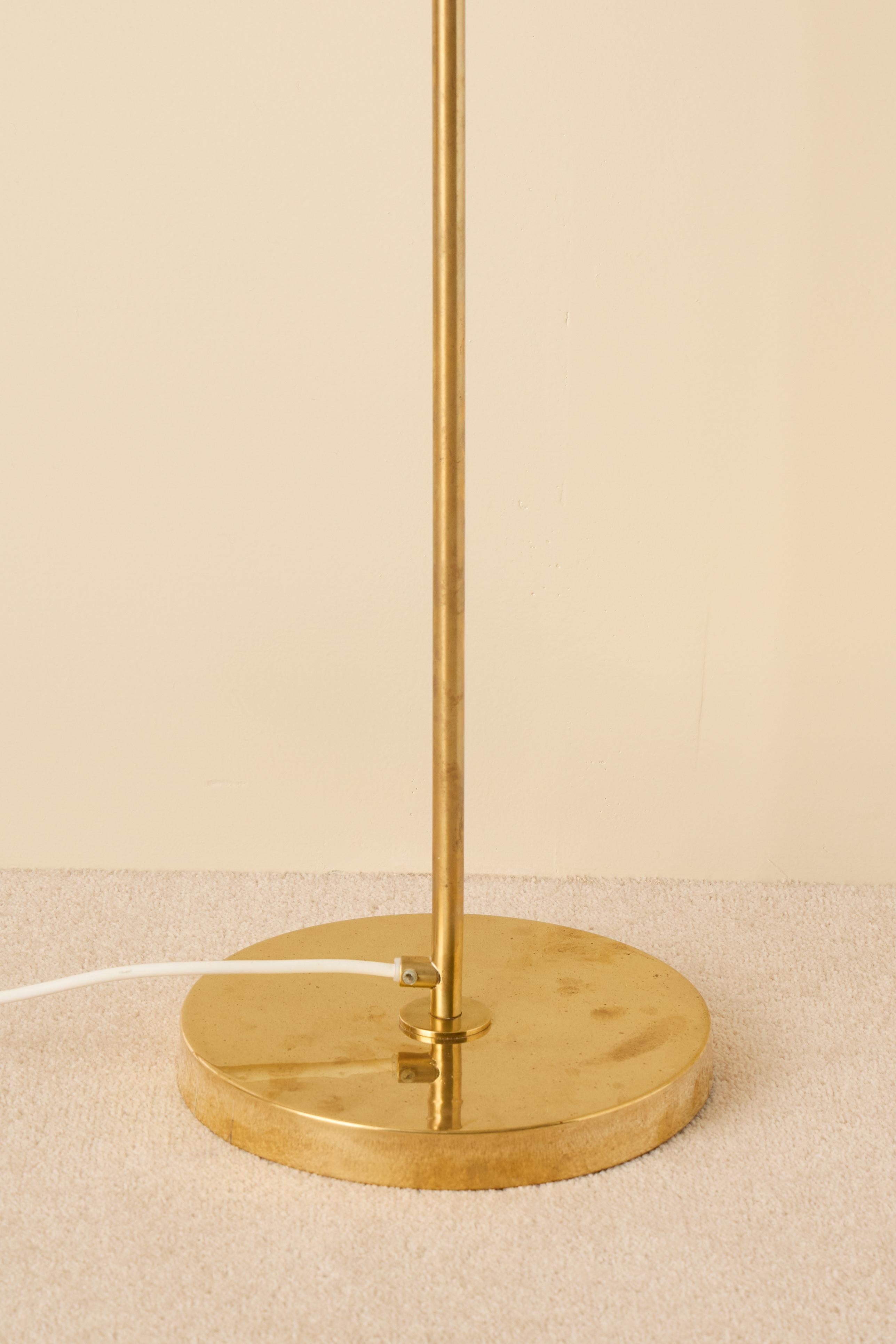 Hans-Agne Jakobsson Stehleuchte Model G-110, 1960er Jahre (Schwedisch) im Angebot