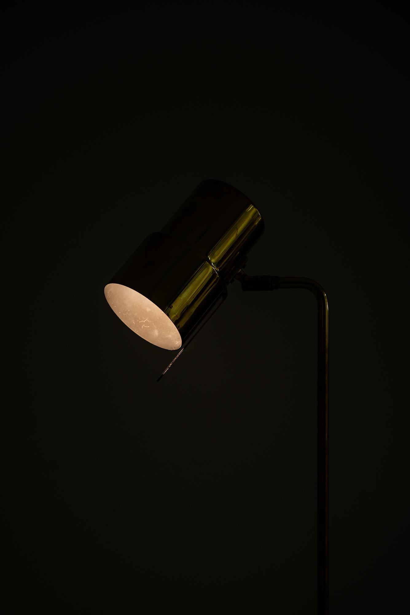 Brass Hans-Agne Jakobsson Floor Lamp Model G-154 by Hans-Agne Jakobsson AB in Sweden
