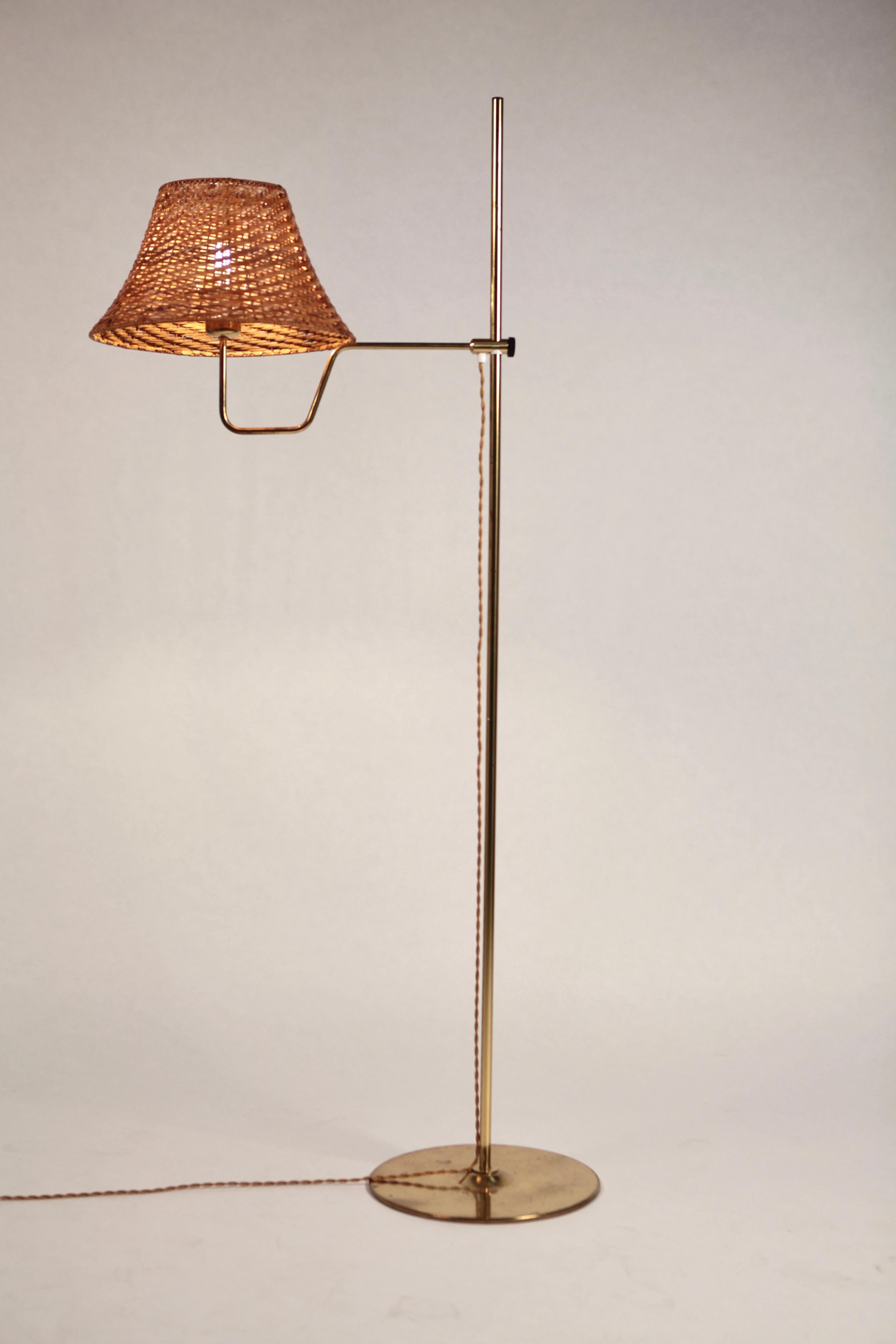 Mid-20th Century Hans-Agne Jakobsson, Floorlamp G-192 M, in Brass & Rattan, 1950s.