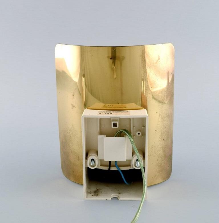 Hans Agne Jakobsson for A / B Markaryd, Wall Lamp in Brass and Lacquered Metal.  For Sale 1