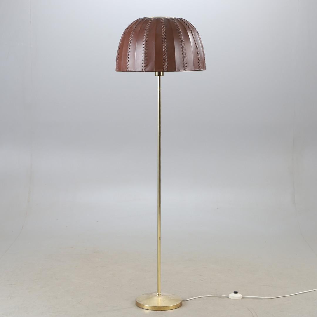 Rare lampadaire de Hand Agne Jakobsson, modèle 