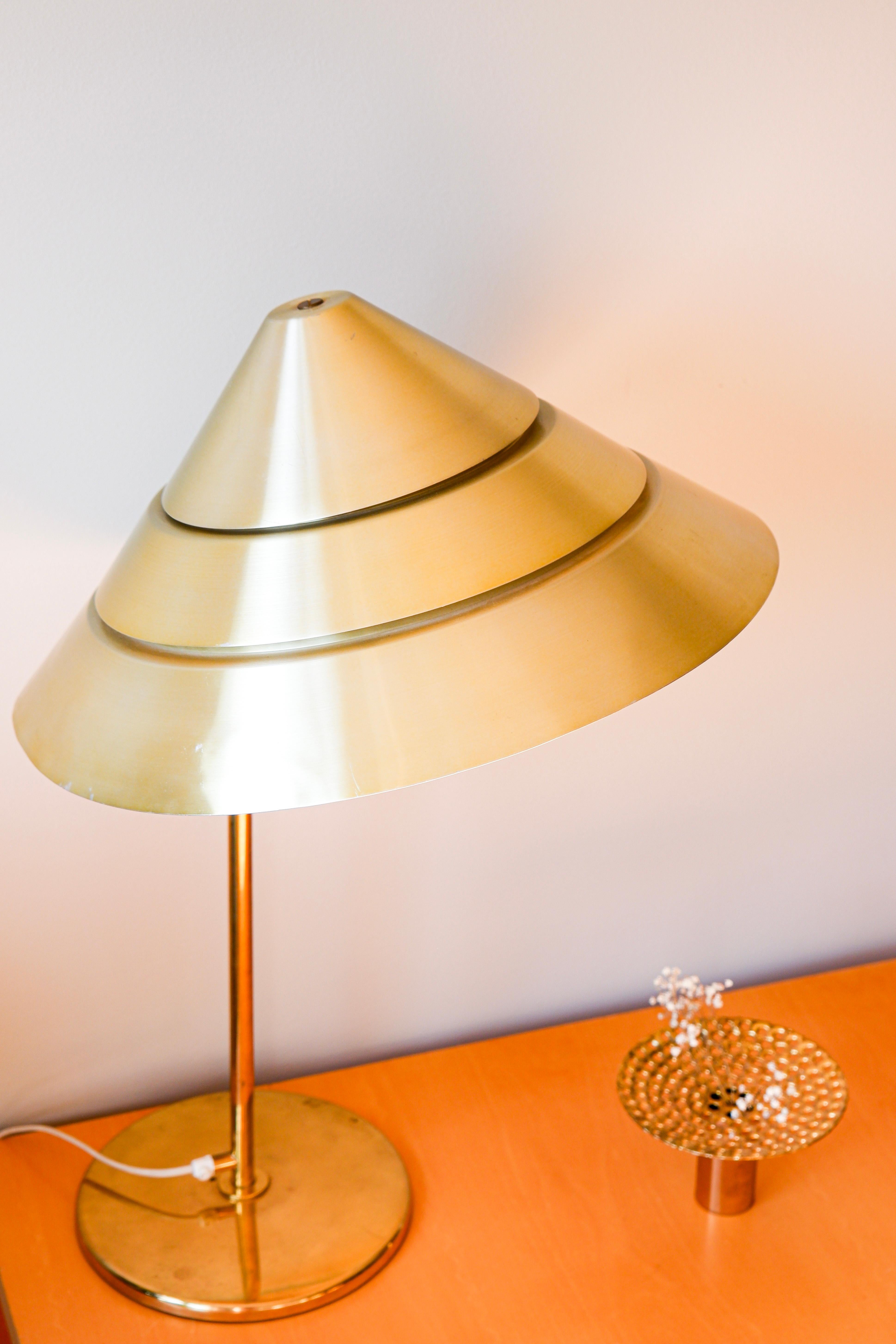 Fin du 20e siècle Hans Agne Jakobsson importante lampe de table modèle Tropicana, circa 1970 en vente