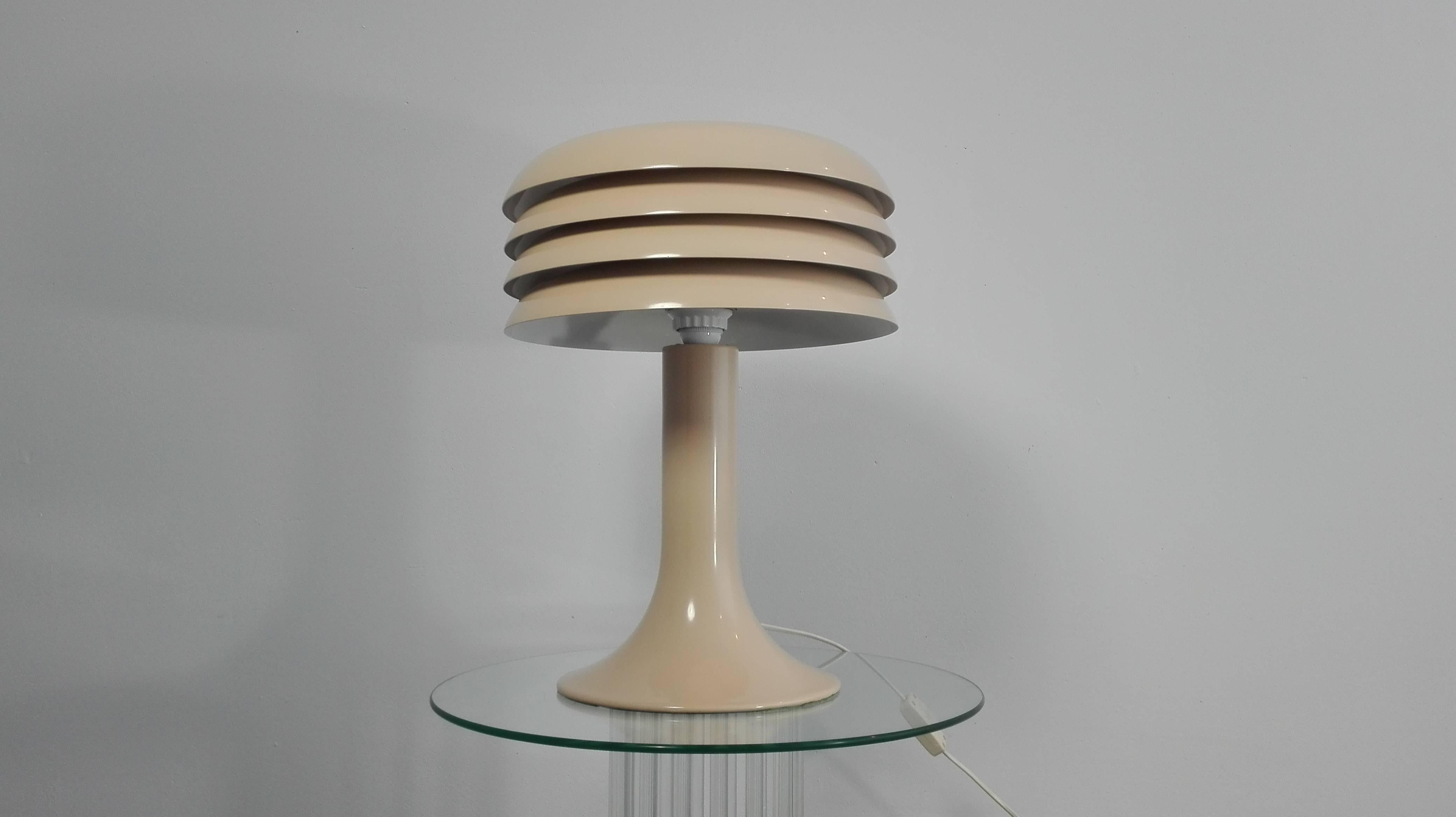 Swedish Hans Agne Jakobsson Lamingo Table Lamp 'BN 26' by AB Markaryd Sweden, 1960s