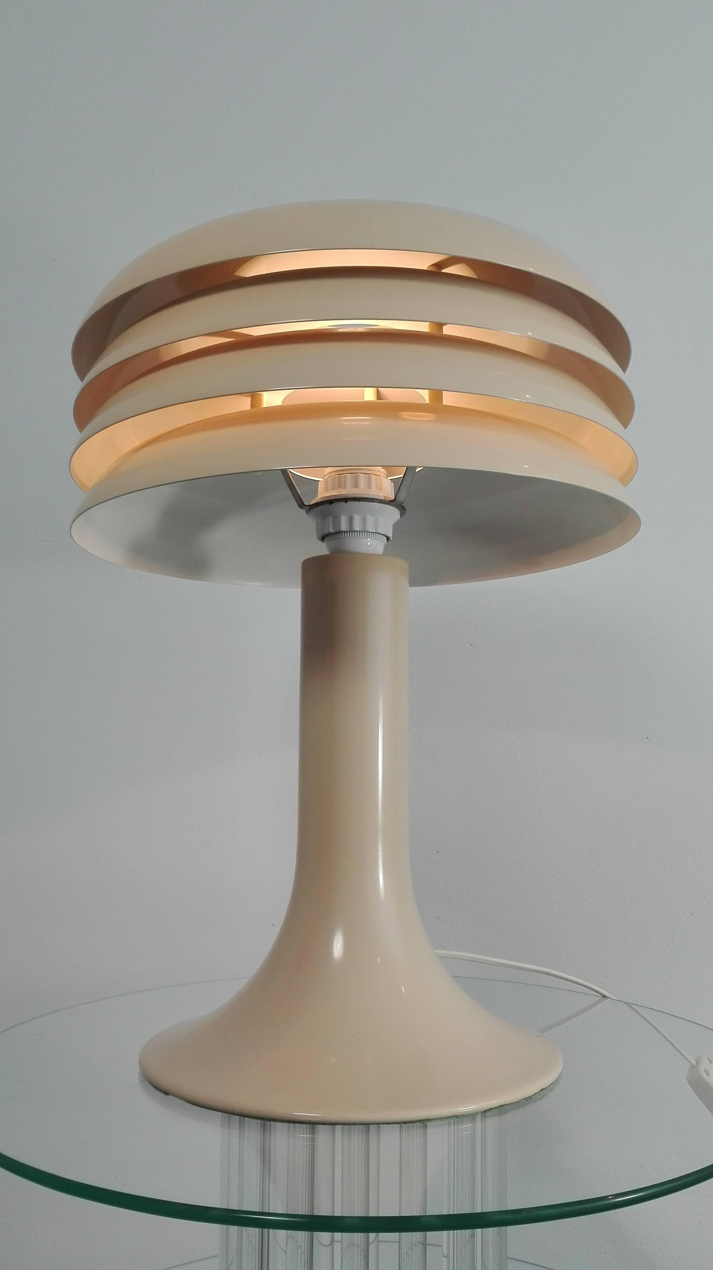 Hans Agne Jakobsson Lamingo Table Lamp 'BN 26' by AB Markaryd Sweden, 1960s 1