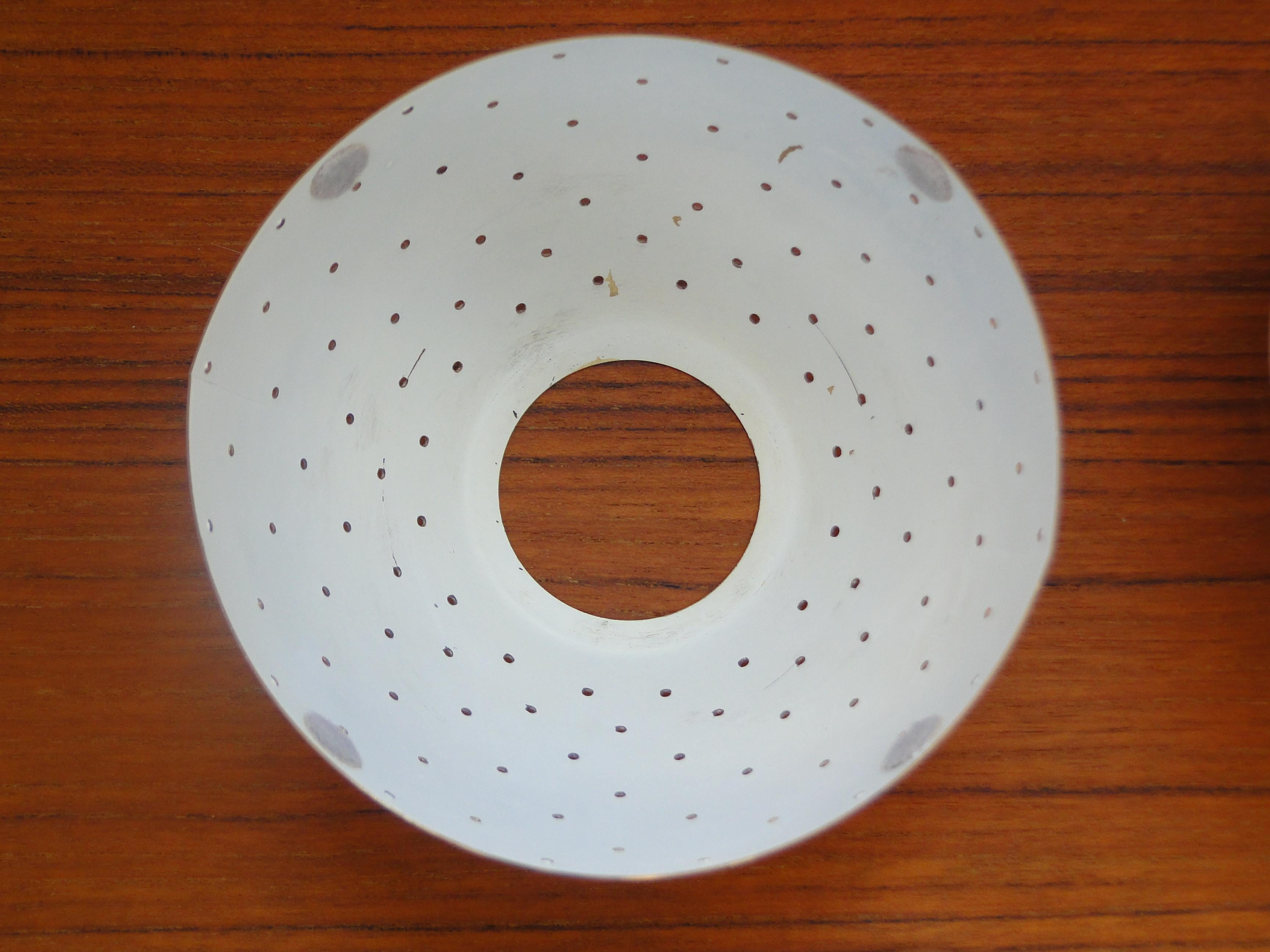 Hans-Agne Jakobsson Markaryd Candle Lantern Tealight Lampada in vetro d'ottone bianco in vendita 2