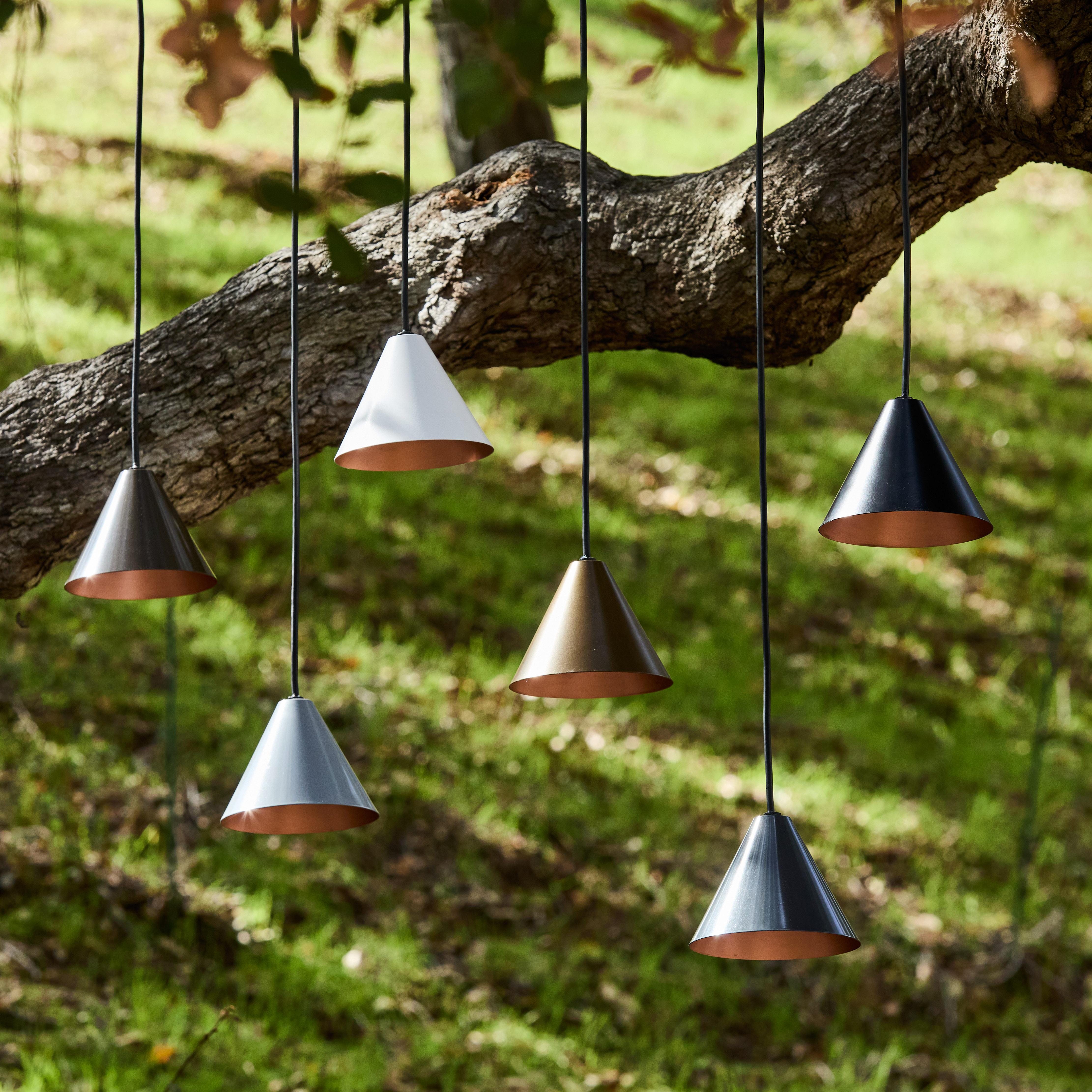 Hans-Agne Jakobsson 'Mini-Tratten' Outdoor Pendant in Black

An exclusive made for U.S. and UL listed authorized re-edition of the classic Swedish design from Jakobsson, Executed in black painted metal with a burnished interior finish. An incredibly