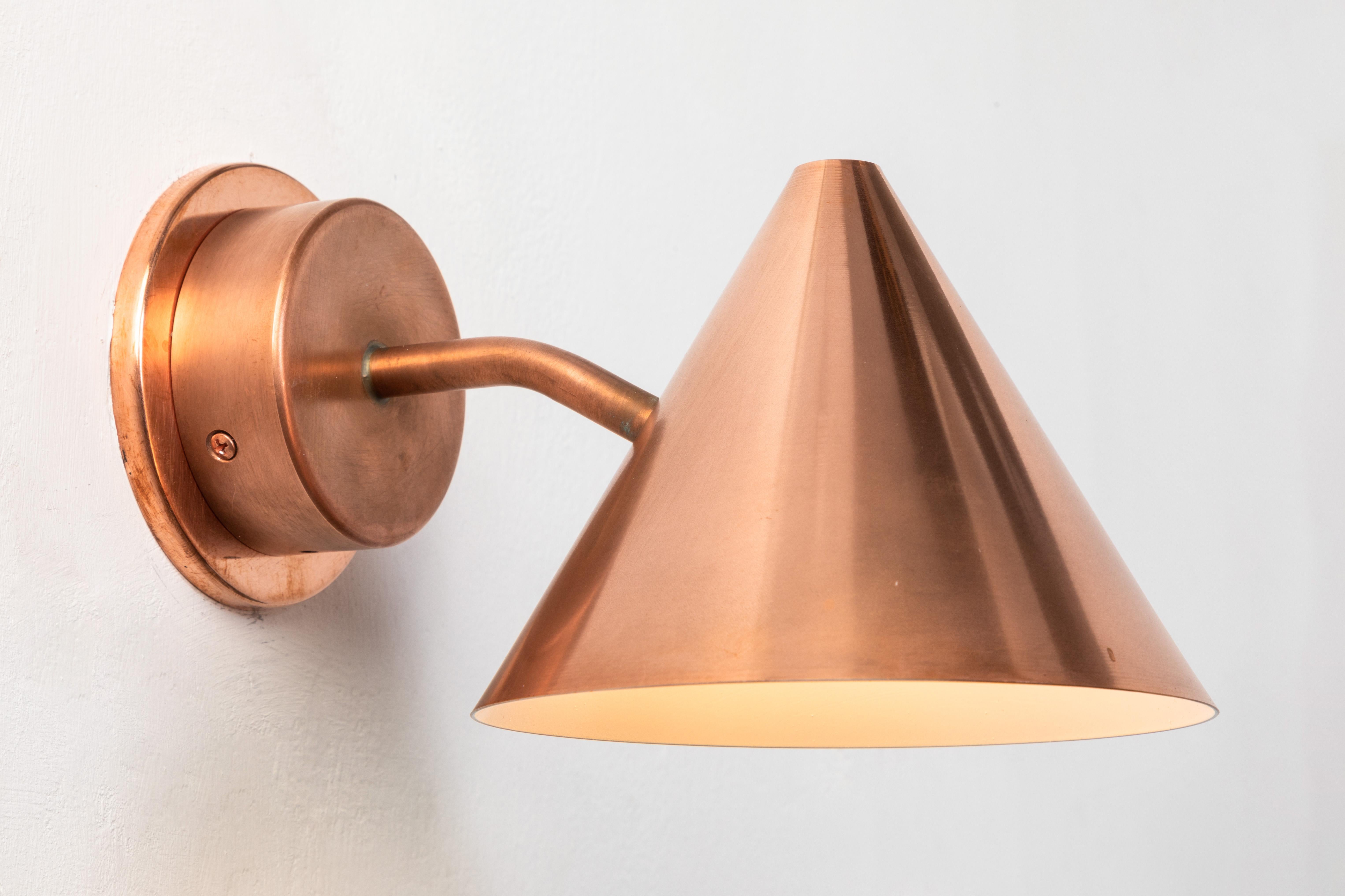 Svedese Sconce da esterno in rame lucido 'Mini-Tratten' di Hans-Agne Jakobsson in vendita