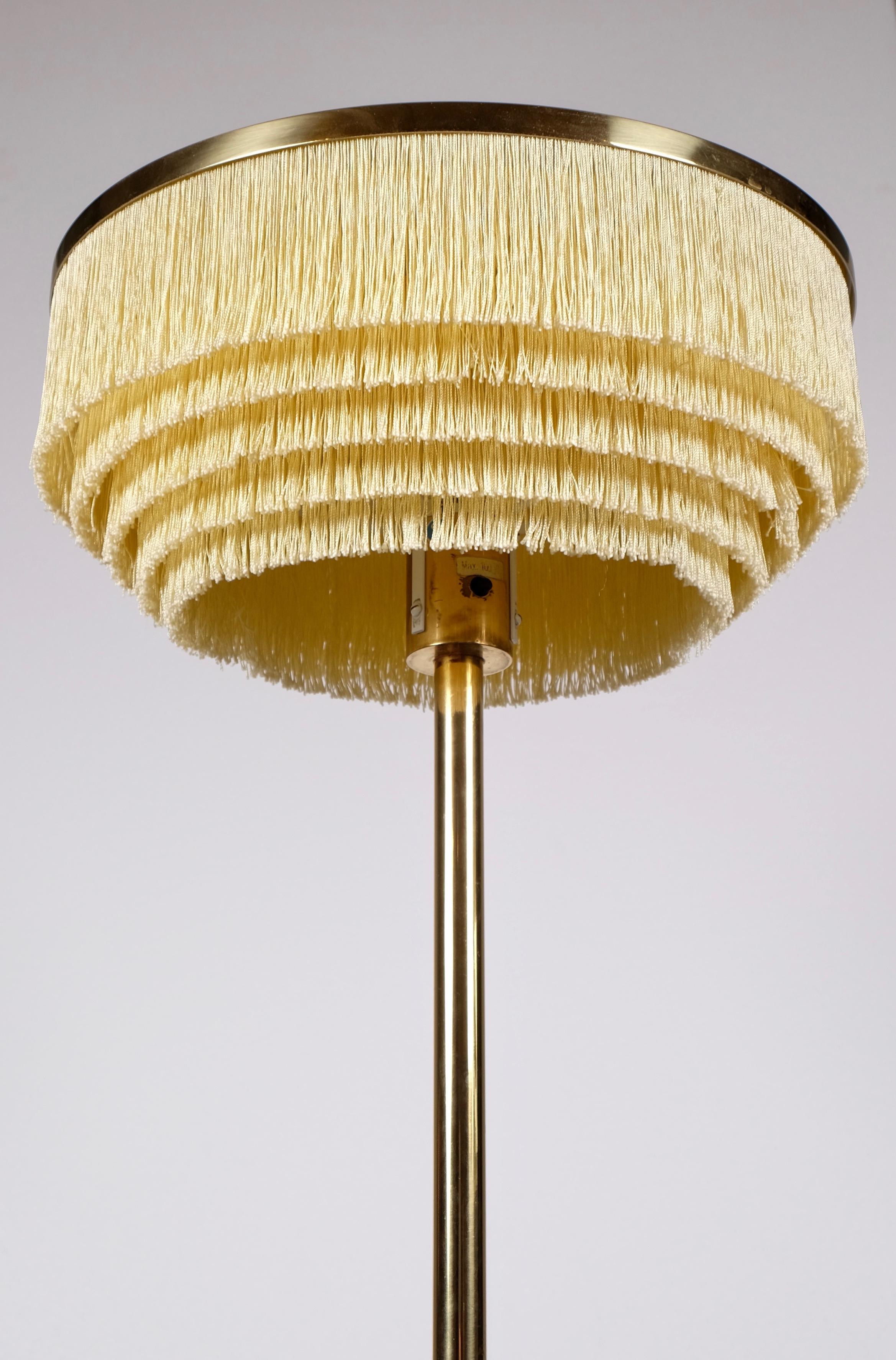 Scandinavian Modern Hans-Agne Jakobsson Model B-138 Brass Table Lamp, 1960s For Sale
