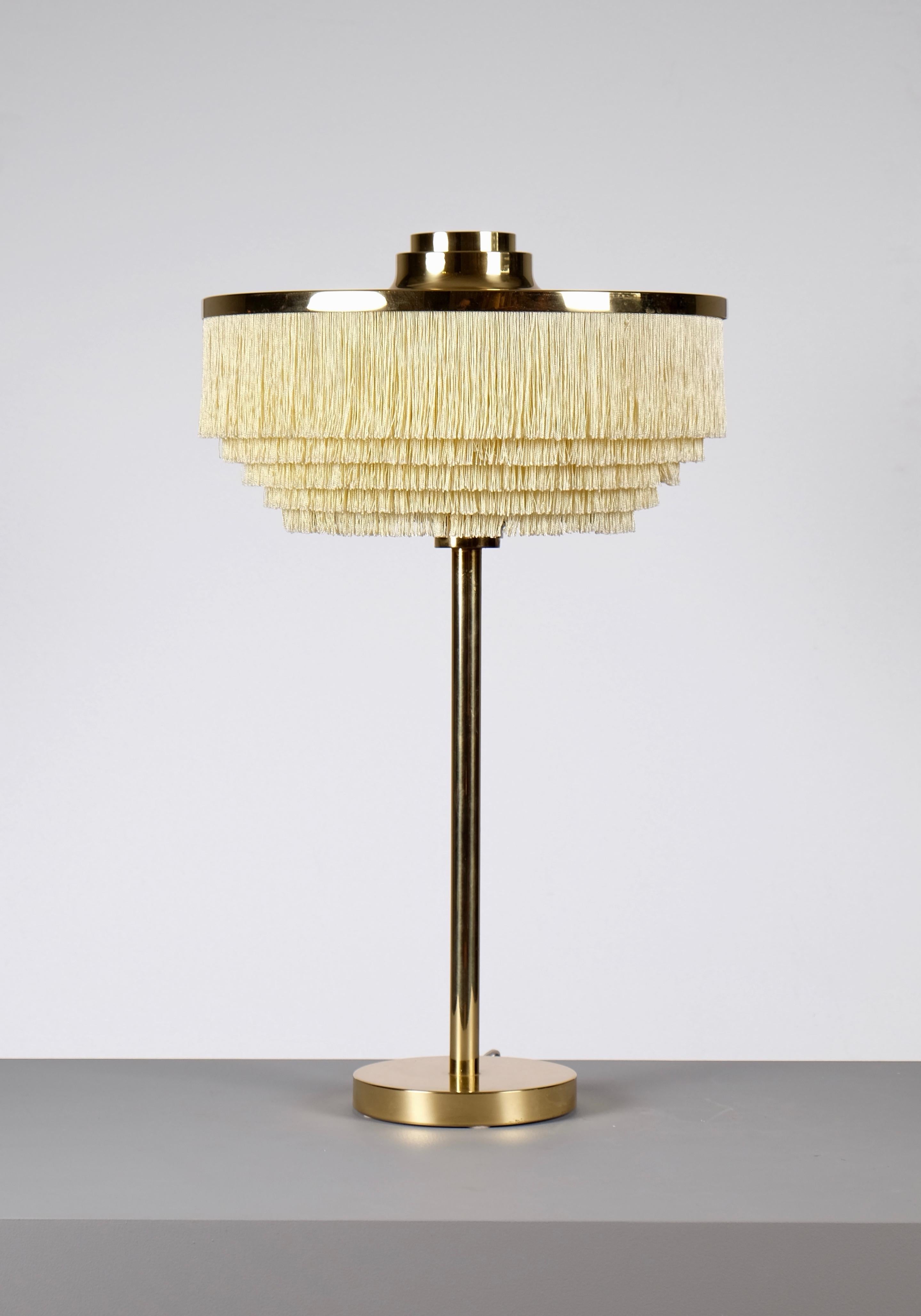 Hans-Agne Jakobsson Model B-138 Brass Table Lamp, 1960s For Sale 3