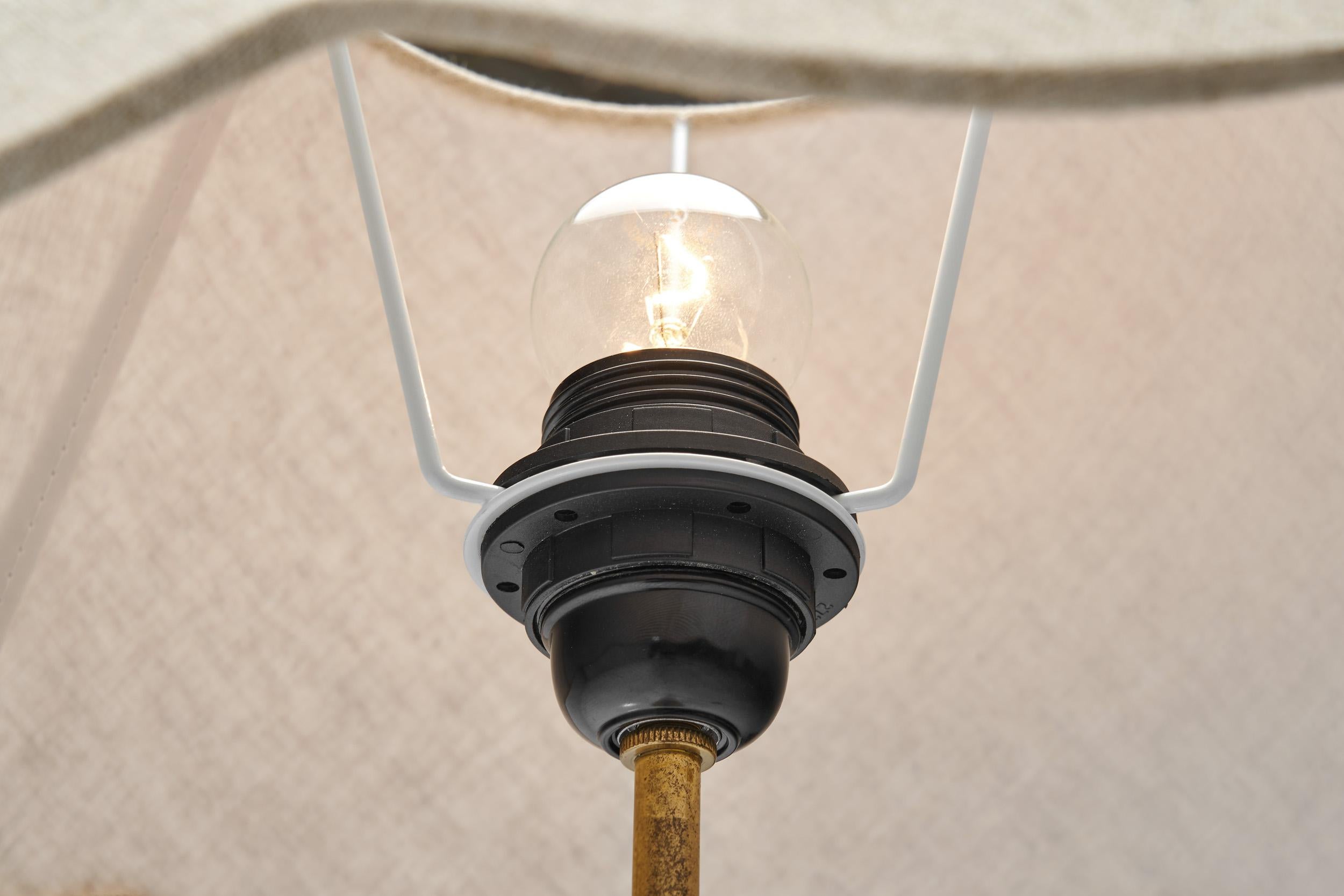 Lampadaire en laiton modèle 