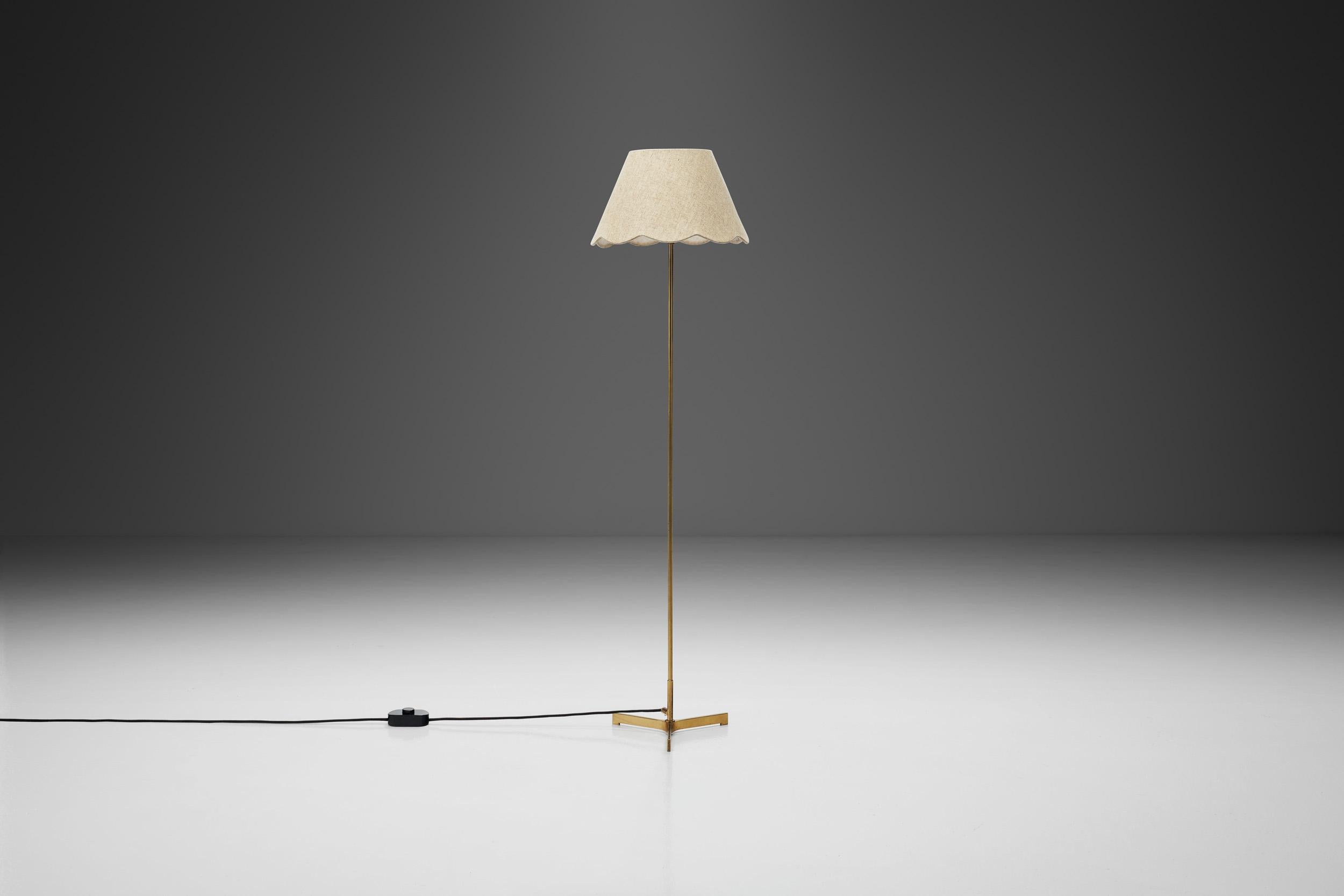 Lampadaire en laiton modèle 
