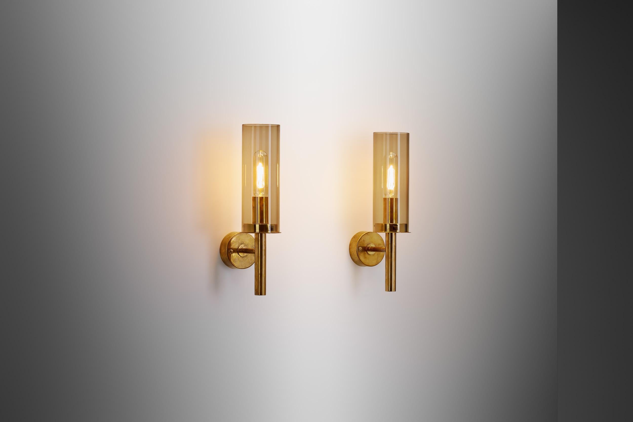 While Hans-Agne Jakobsson designed and produced various types of furniture, his lighting received greater international attention, not without a good reason. As these “V-169/1” wall lamps showcase, the Swedish designer mastered both the direction