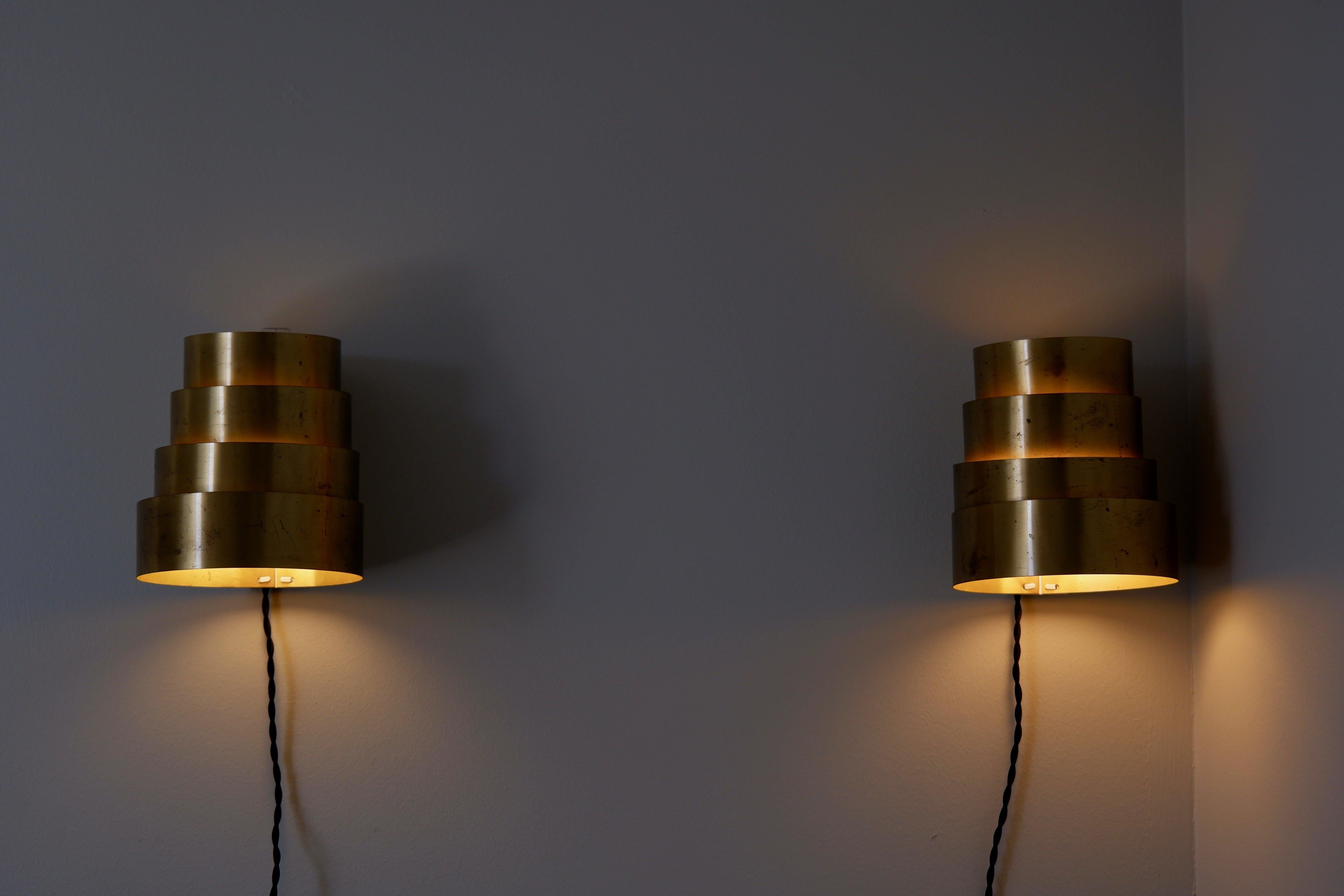 Mid-20th Century Hans Agne Jakobsson model V312 in brass circa 1960, Sweden. For Sale