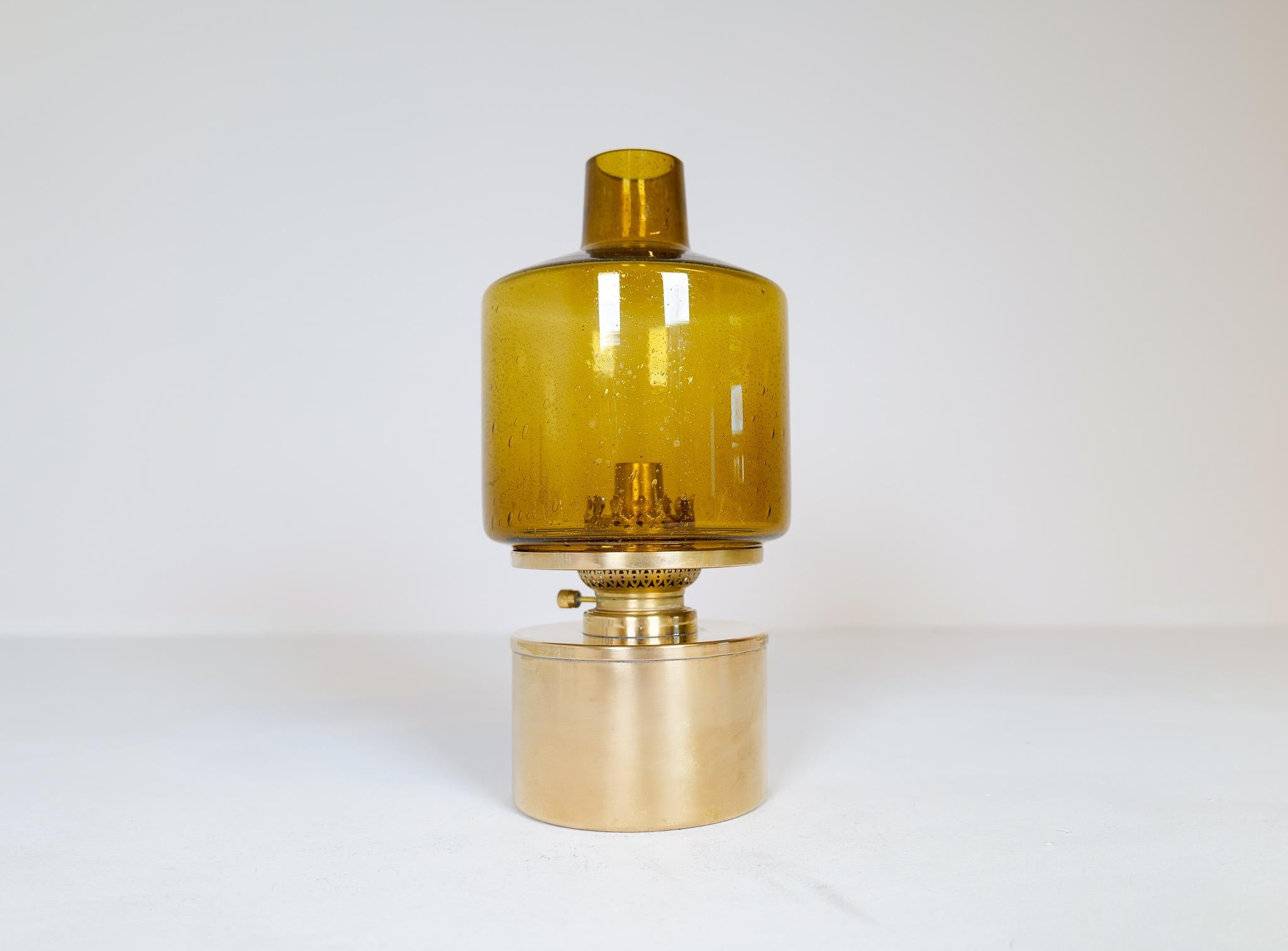 Scandinavian Modern Hans-Agne Jakobsson Oil Lamp Model L-47 in Brass and Glass, 1960s, Sweden For Sale