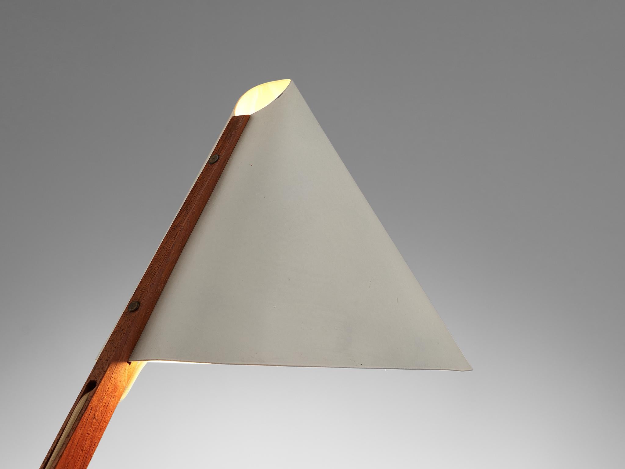 Hans Agne Jakobsson Pair of 'B54' Table Lamps In Good Condition In Waalwijk, NL