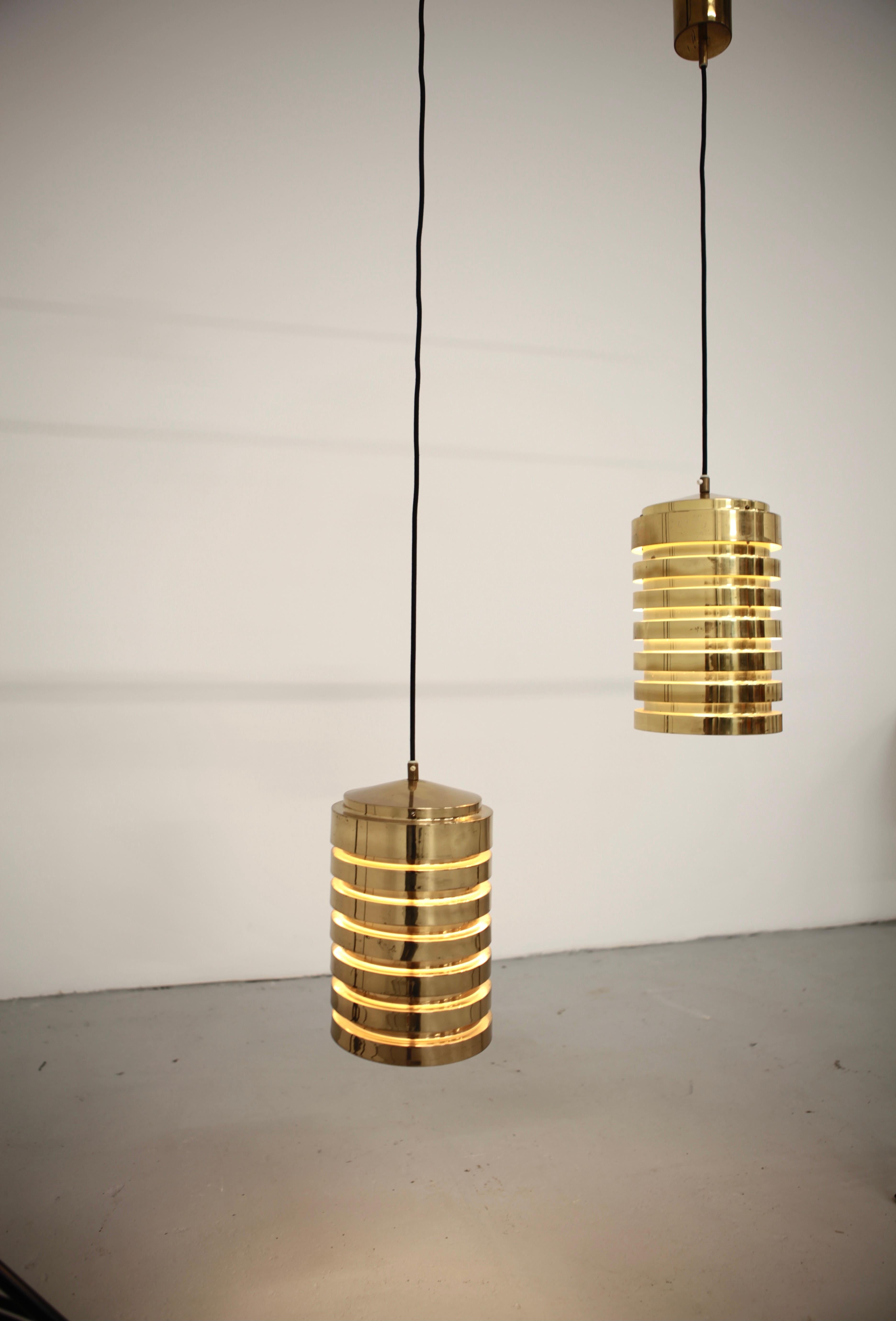 Hans-Agne Jakobsson, Pair of T487 Pendants in Polished Brass, Markaryd, 1960s For Sale 1