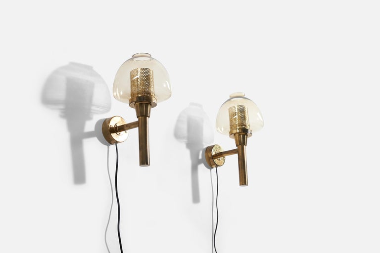 Swedish Hans-Agne Jakobsson, Pair of Wall Lights, Brass, Glass Sweden, C. 1960s For Sale