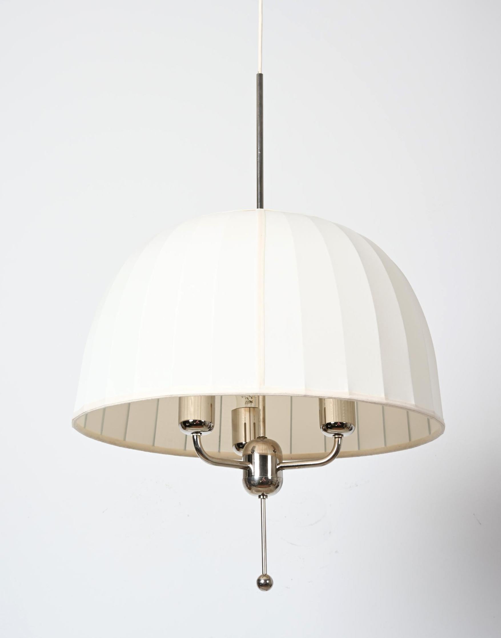 Metà XX secolo Ciondolo Hans-Agne Jakobsson 'Caroline' modello T549/3 Cromato in vendita