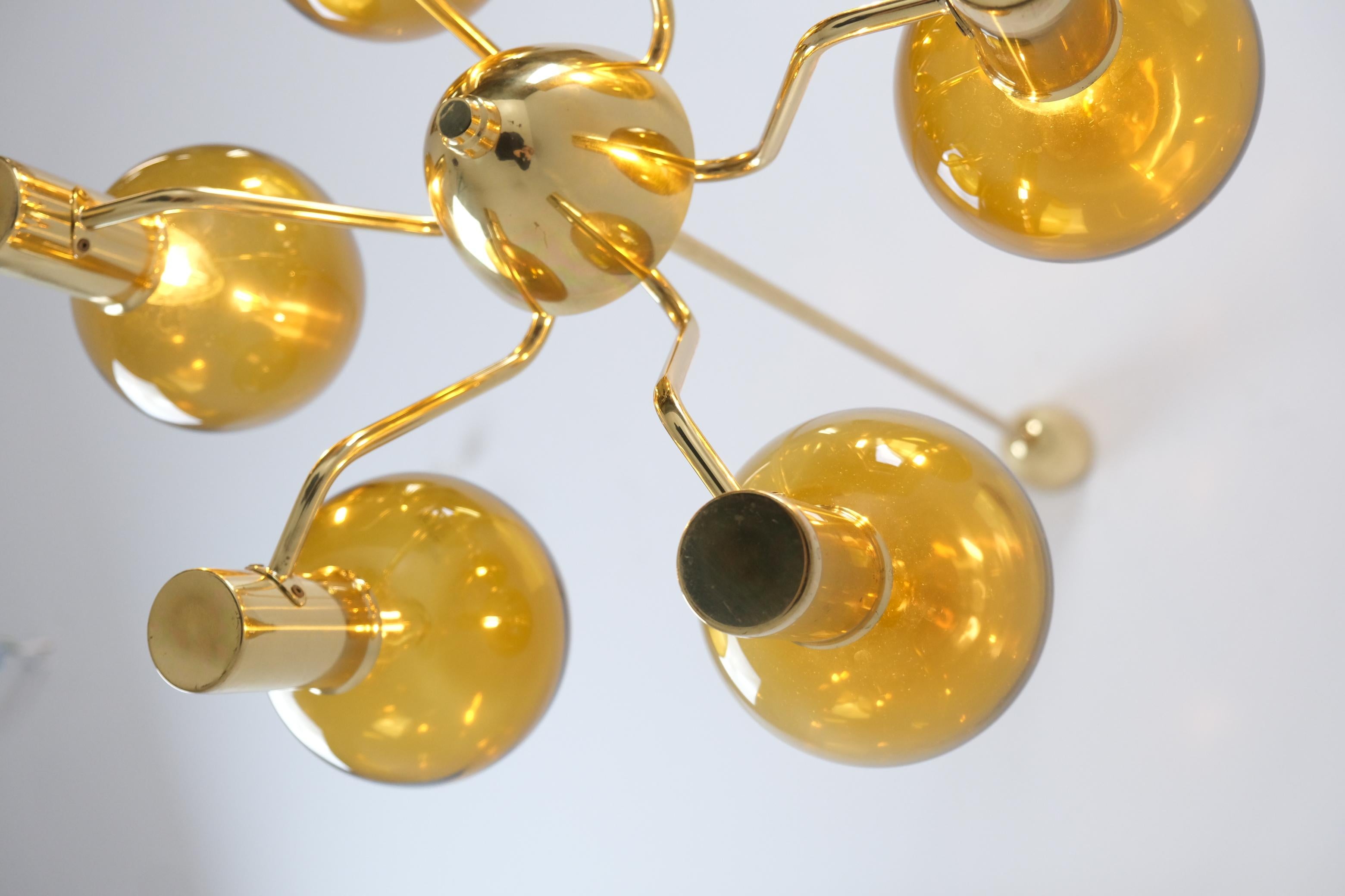 Hans-Agne Jakobsson Scandinavian Modern Brass Chandelier T372/6, AB Markaryd en venta 10