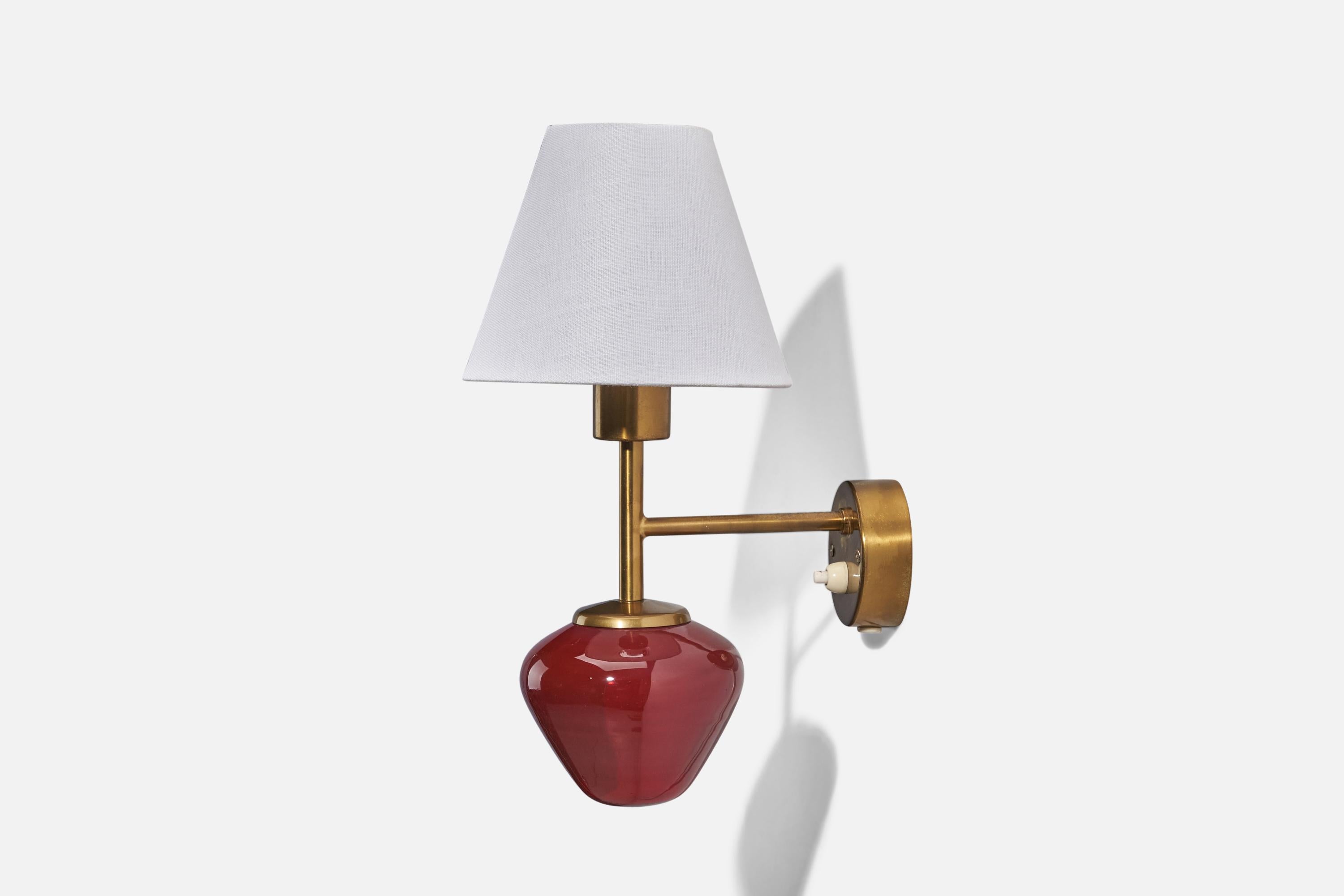 Hans-Agne Jakobsson, Sconce, Brass, Red Glass, Fabric, Sweden, 1960s In Good Condition For Sale In High Point, NC