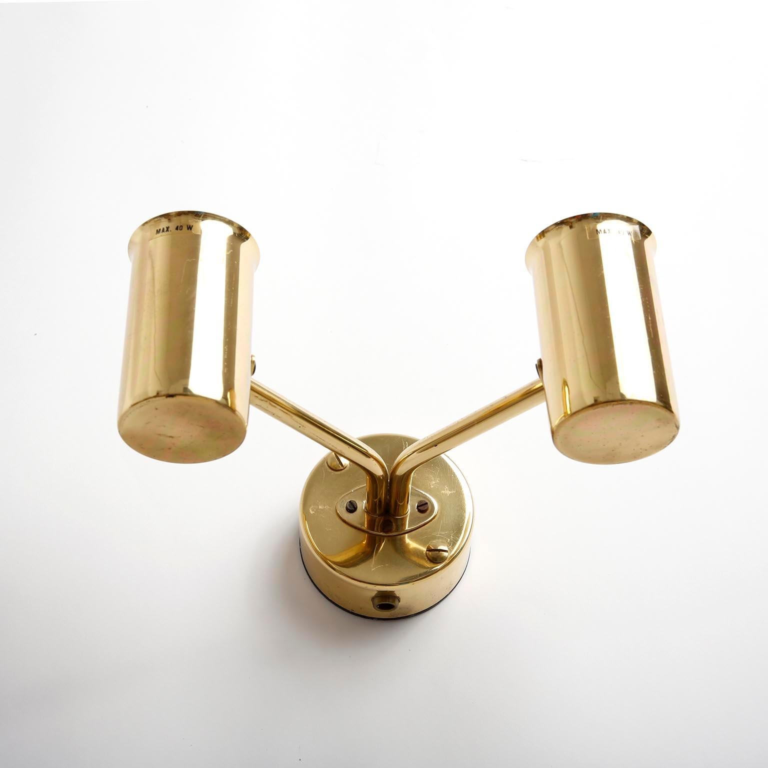 Hans-Agne Jakobsson Sconces Wall Lamps Lights, Brass Amber Glass, Markaryd, 1960 In Good Condition In Hausmannstätten, AT