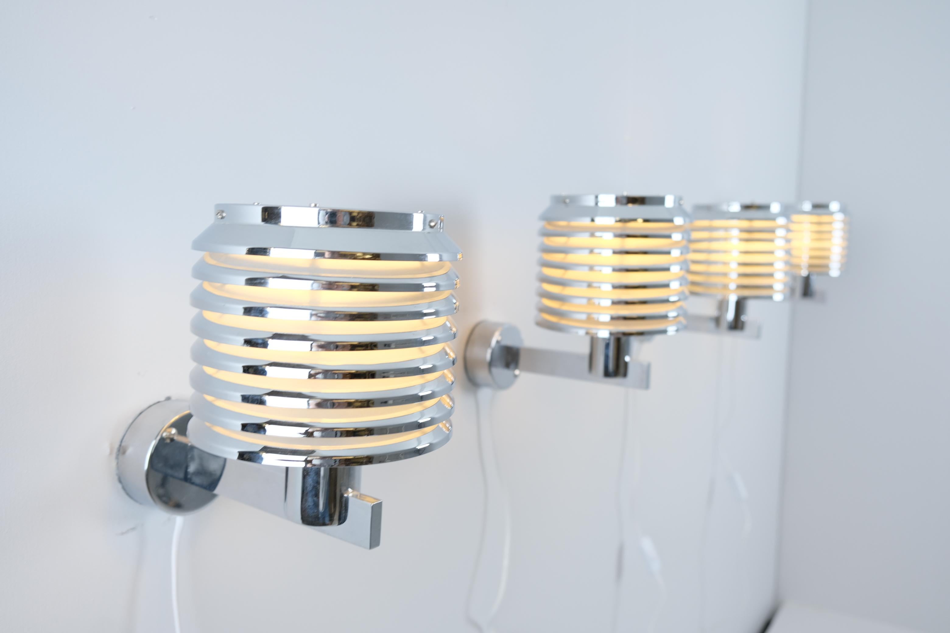 Hans-Agne Jakobsson Set of 4 Chromed Wall Lamps Model. V-299, Sweden 1970s In Good Condition For Sale In Helsinki, FI