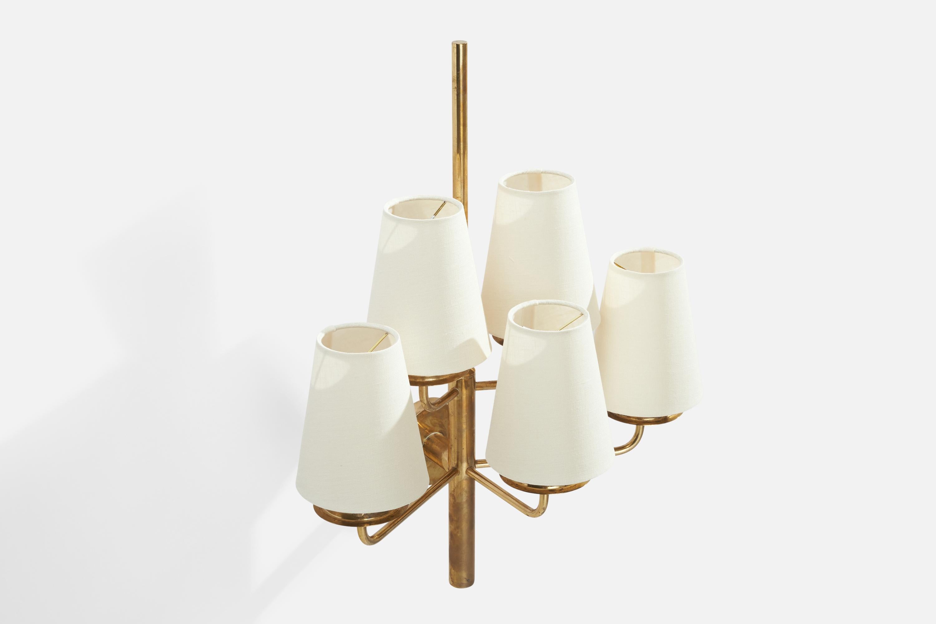 Hans-Agne Jakobsson, Sizeable Wall Lights, Brass, Fabric, Sweden, 1960s For Sale 1